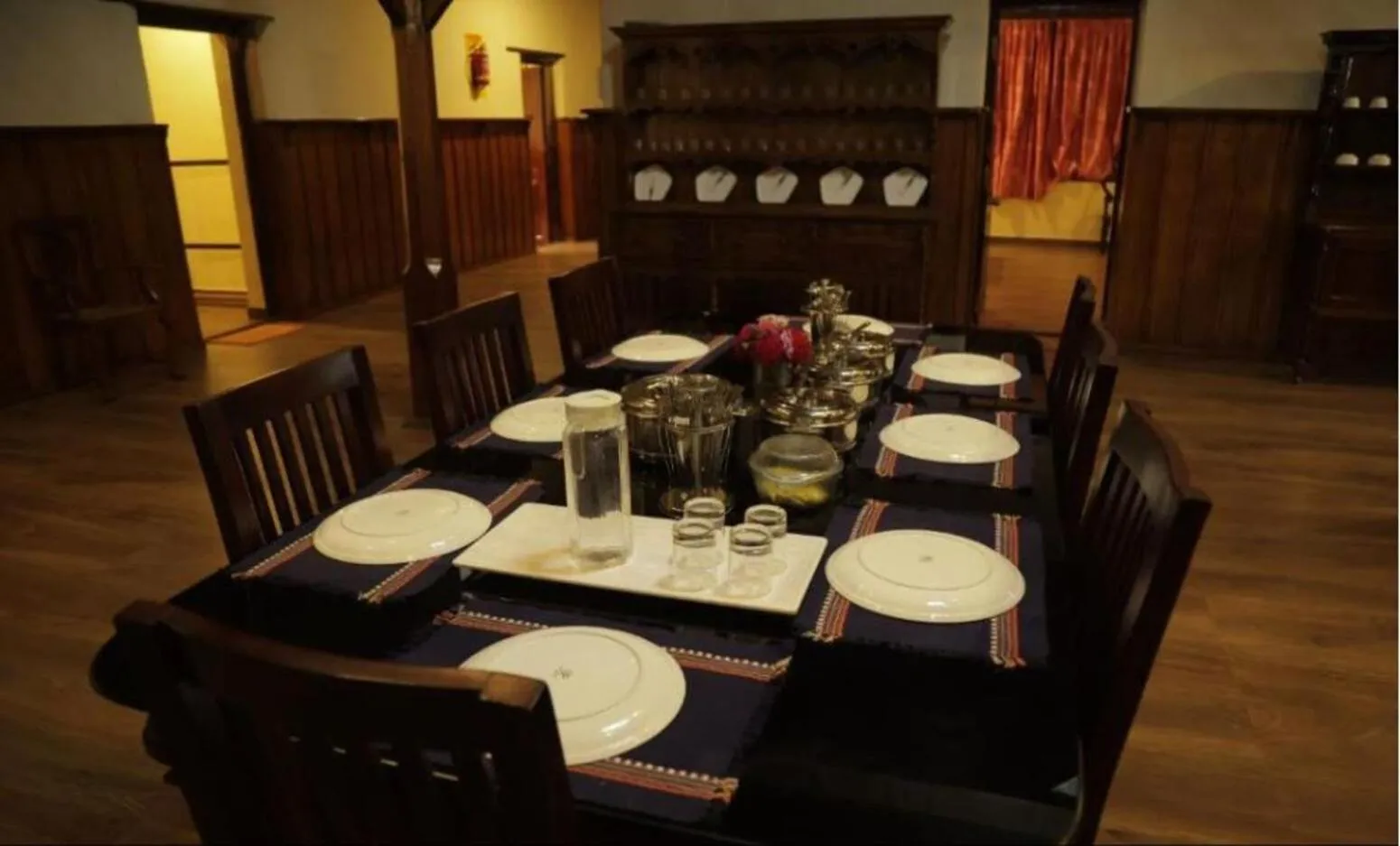 Breakfast in Harris Holiday Inn