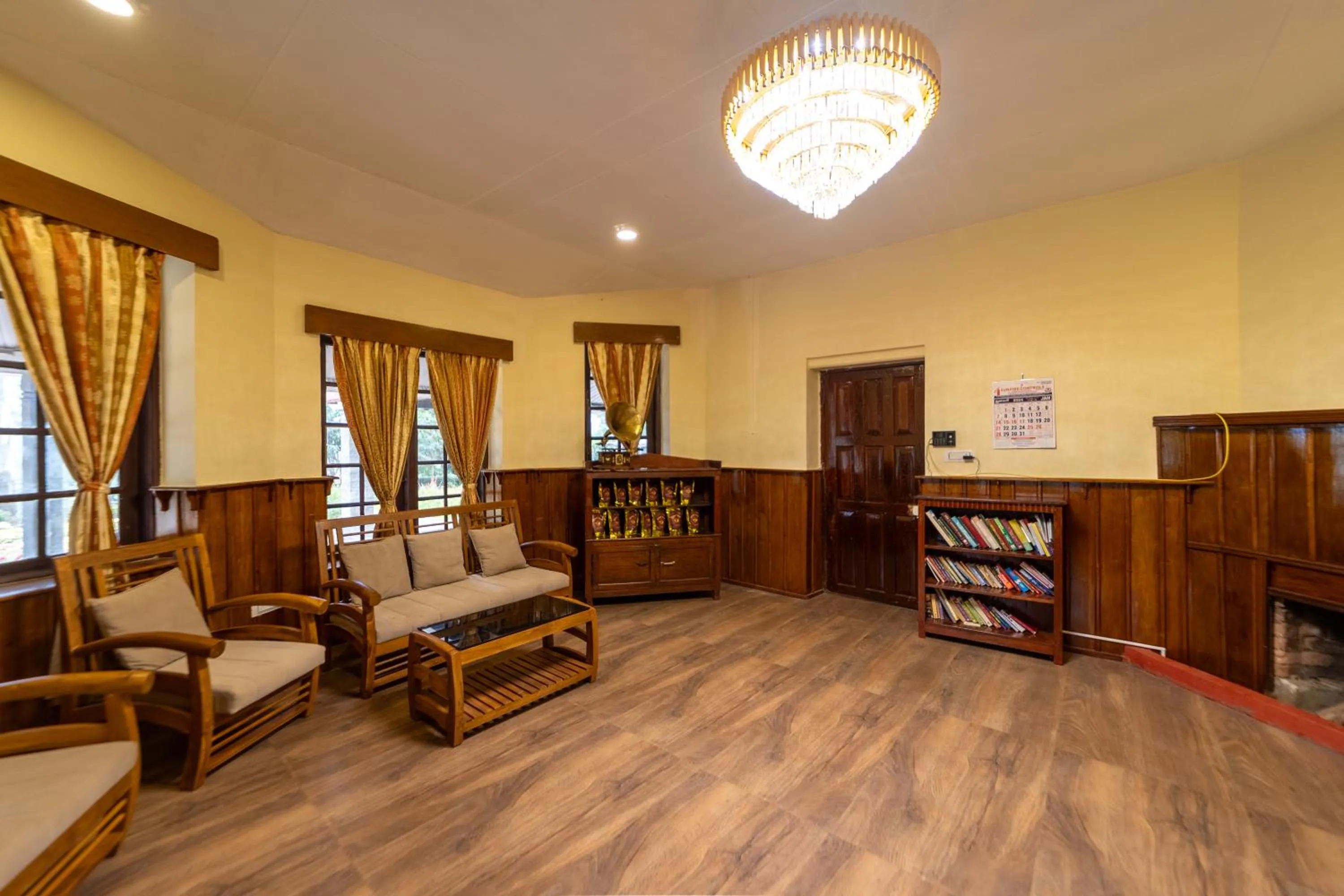 Property building in Harris Holiday Inn