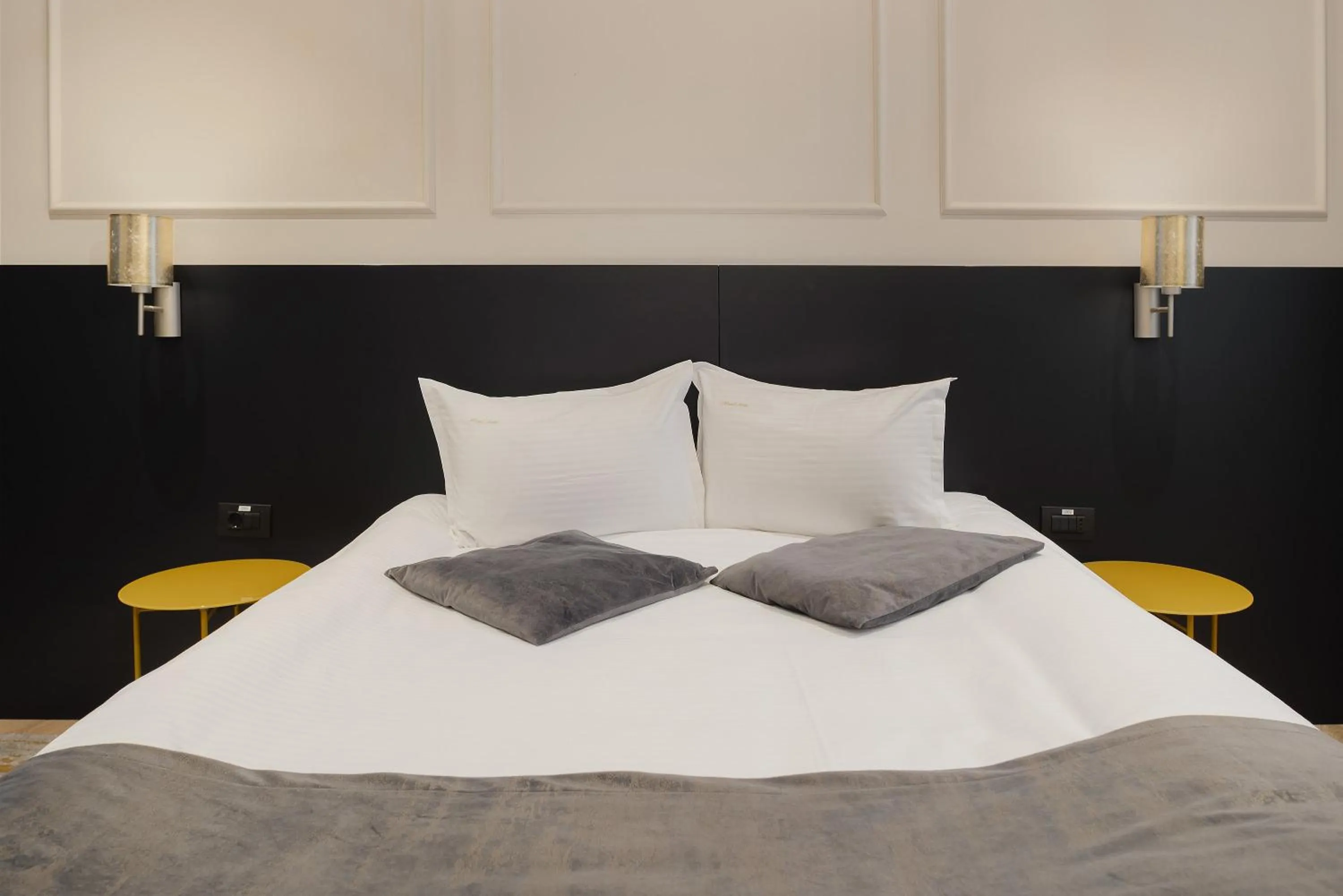 Bedroom, Bed in Hotel Atria