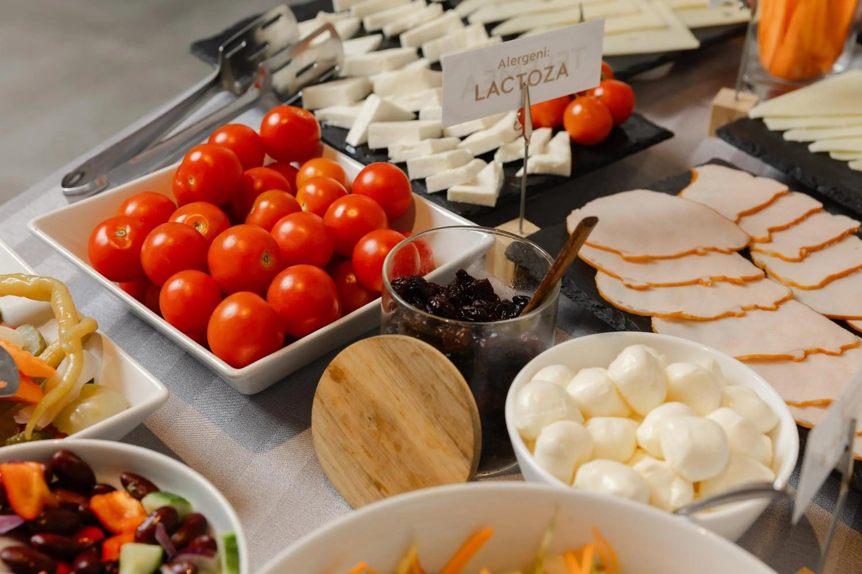 Food and drinks in Hotel Atria