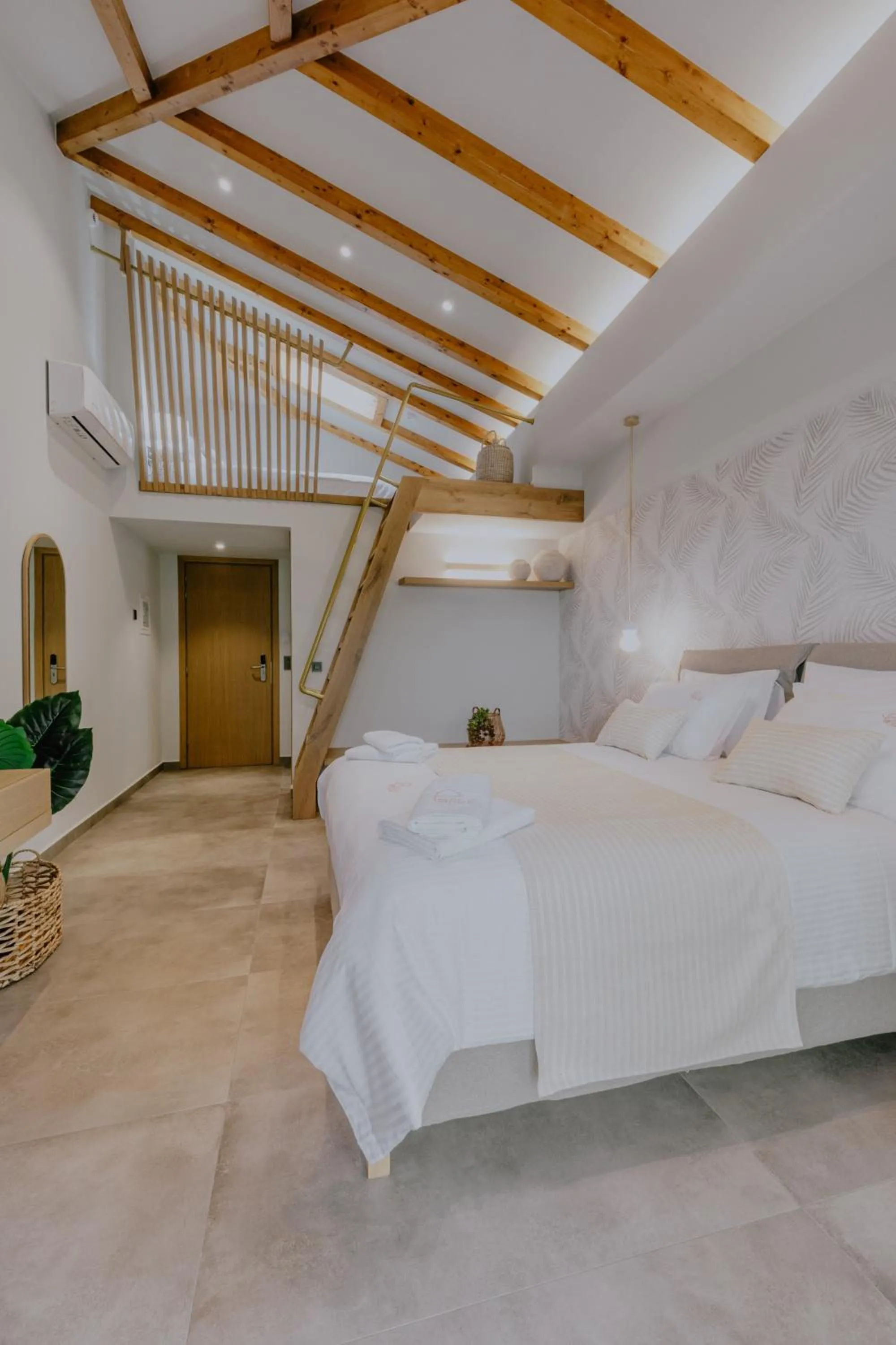 Bed in Fildisi luxury suites