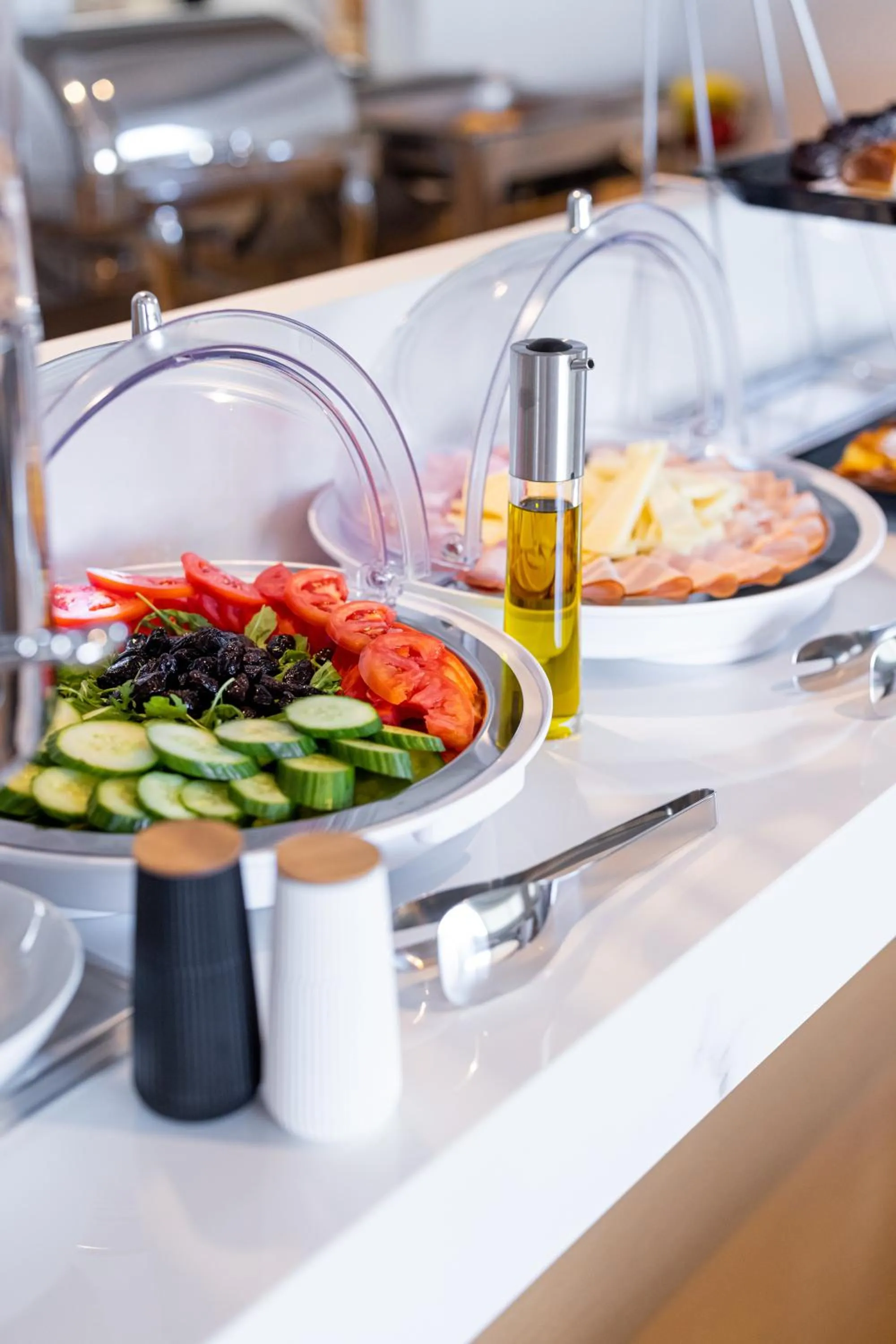Breakfast in Fildisi luxury suites