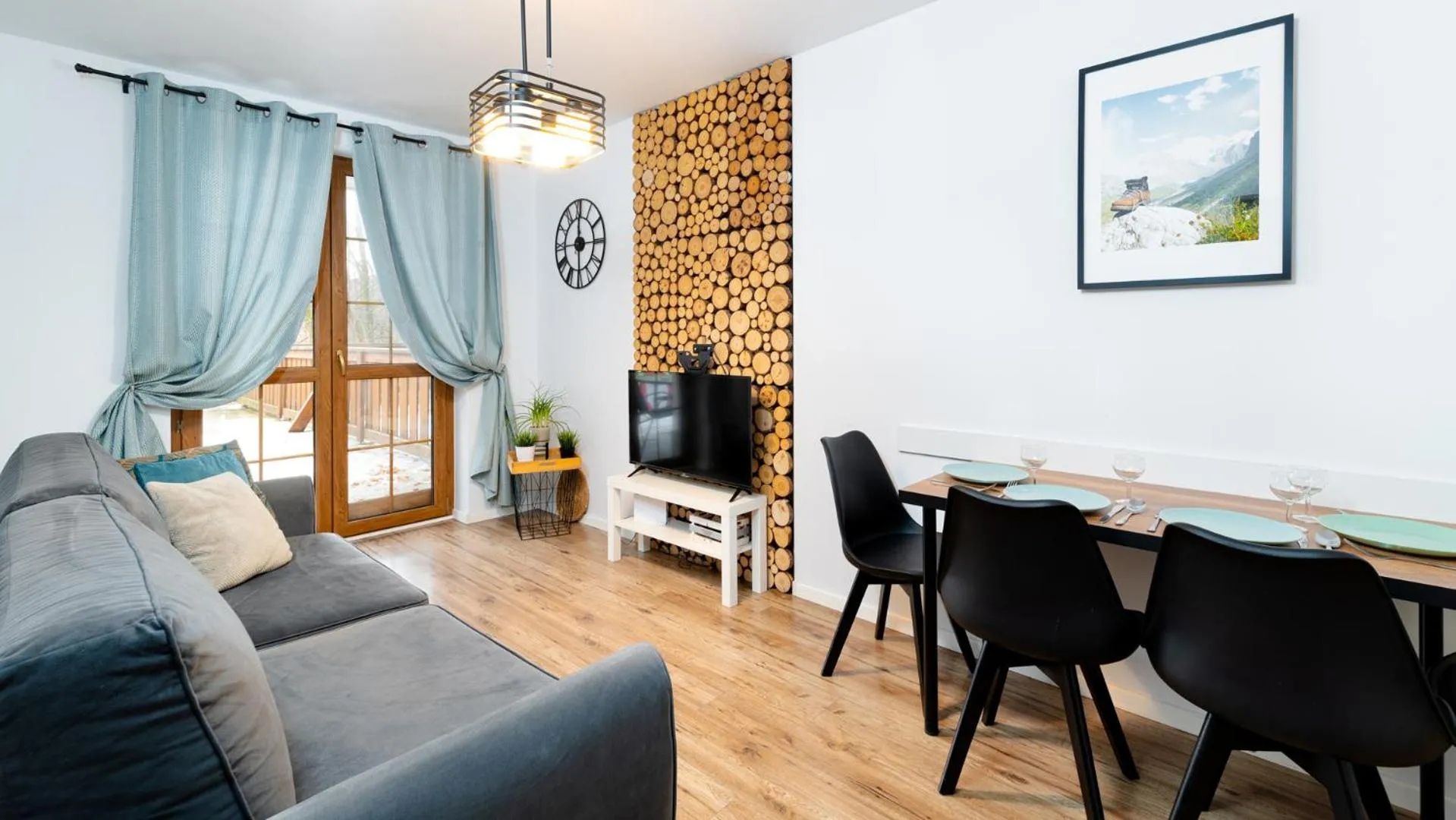 TV and multimedia in RentPlanet - Apartamenty Leśny Dom