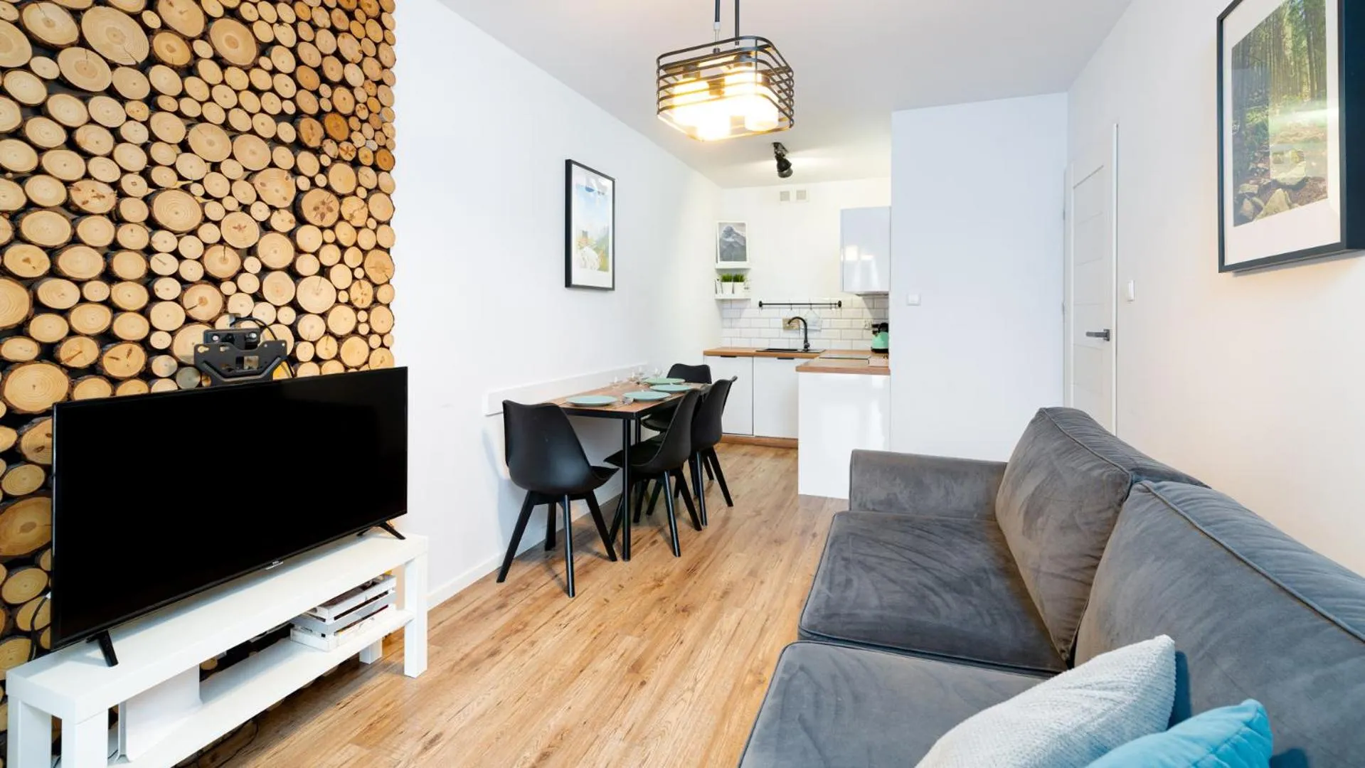 TV and multimedia in RentPlanet - Apartamenty Leśny Dom