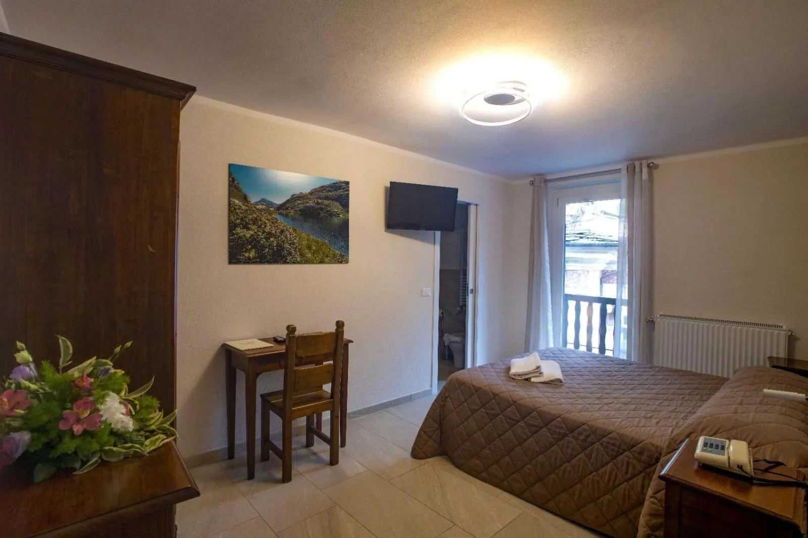 Bed in Albergo Miniere