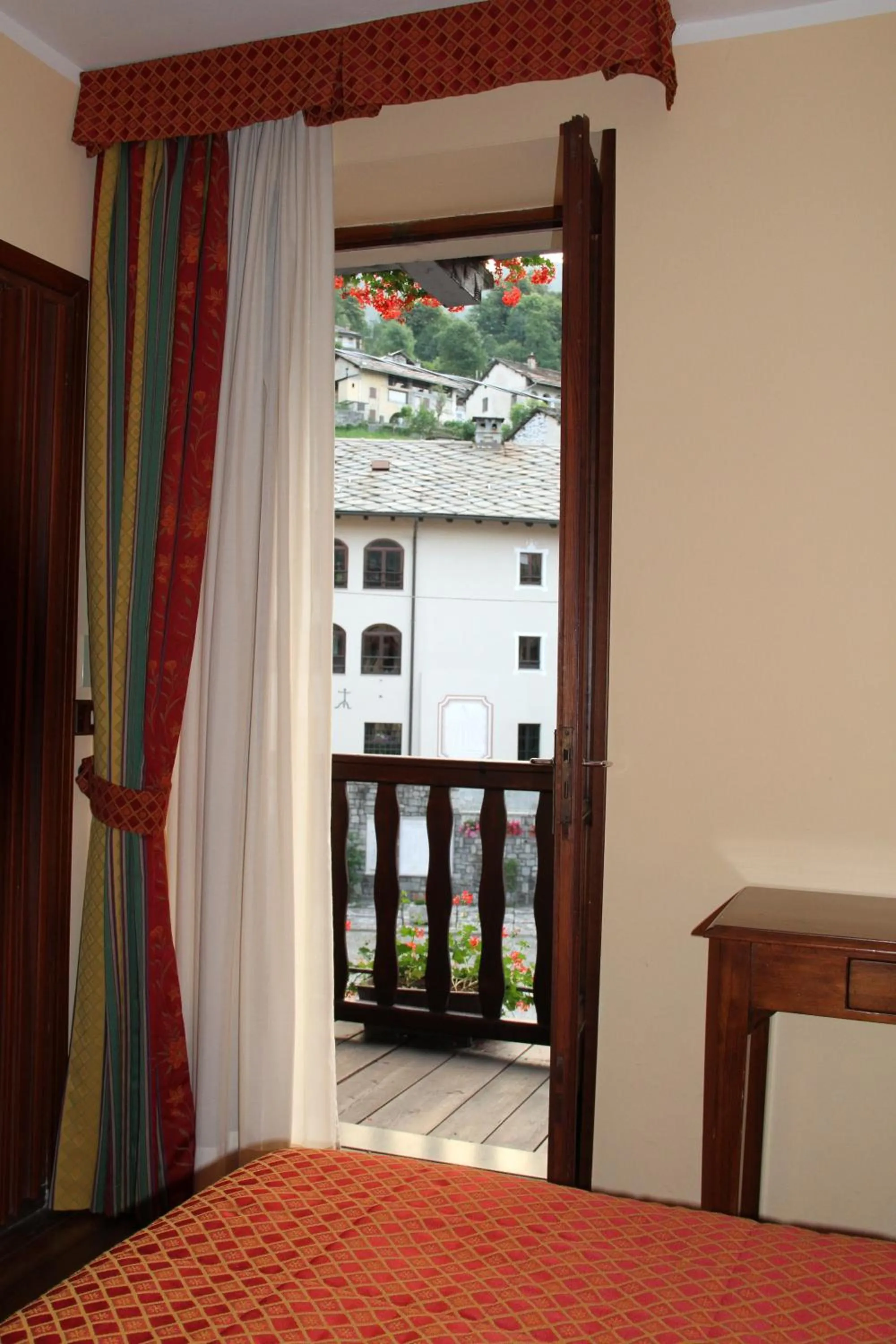Bed in Albergo Miniere