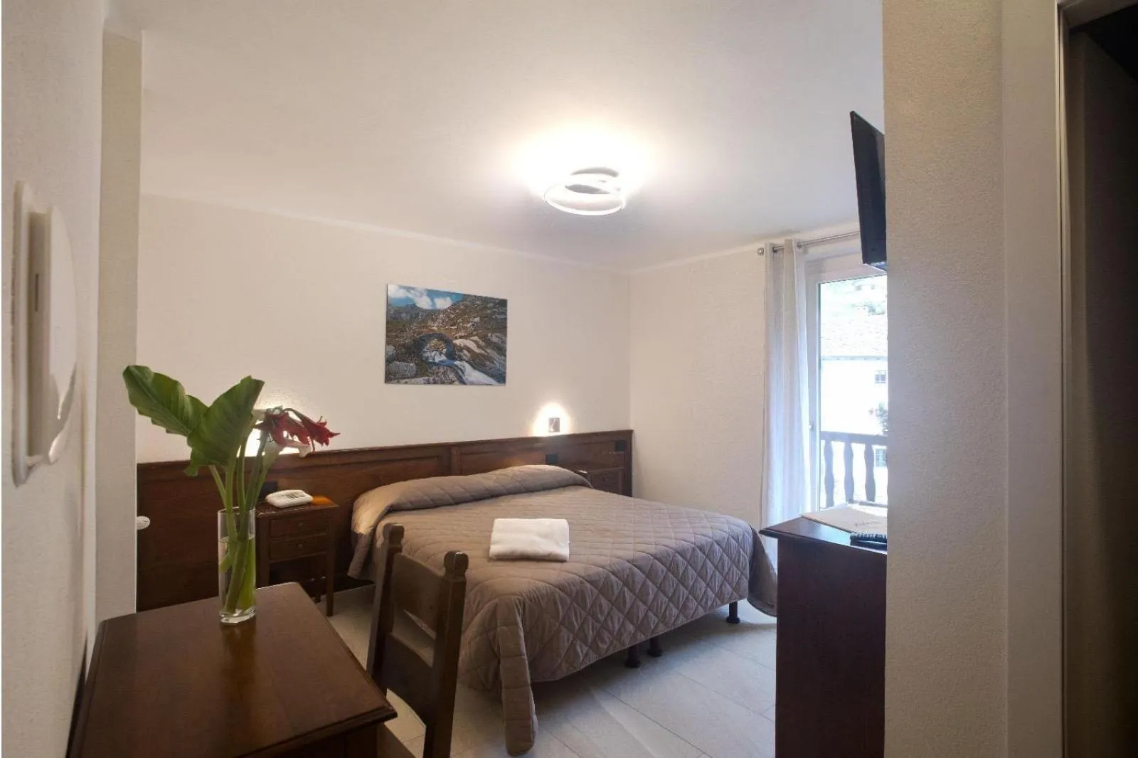 Bed in Albergo Miniere