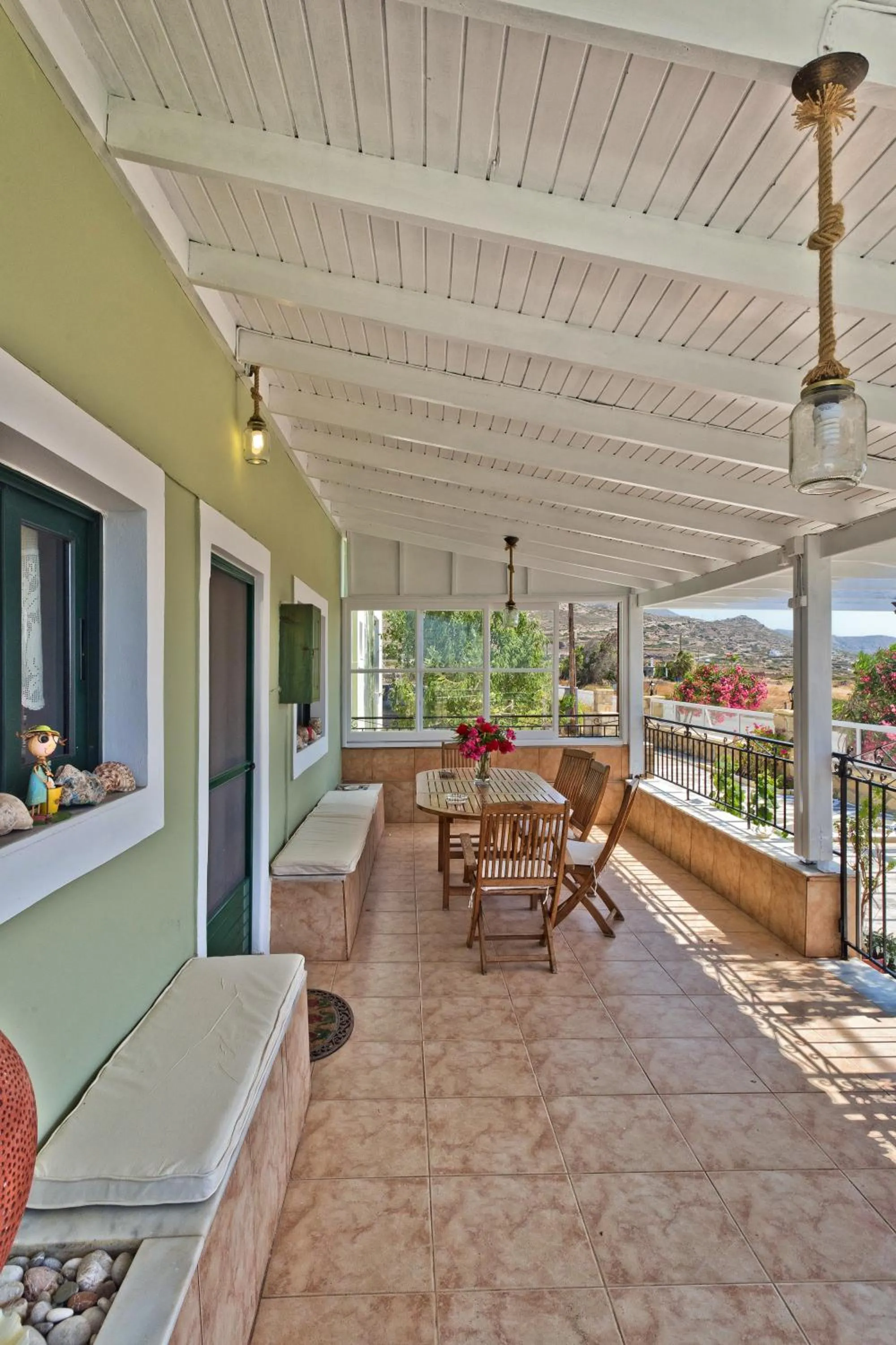 Property building in Villa Ntora