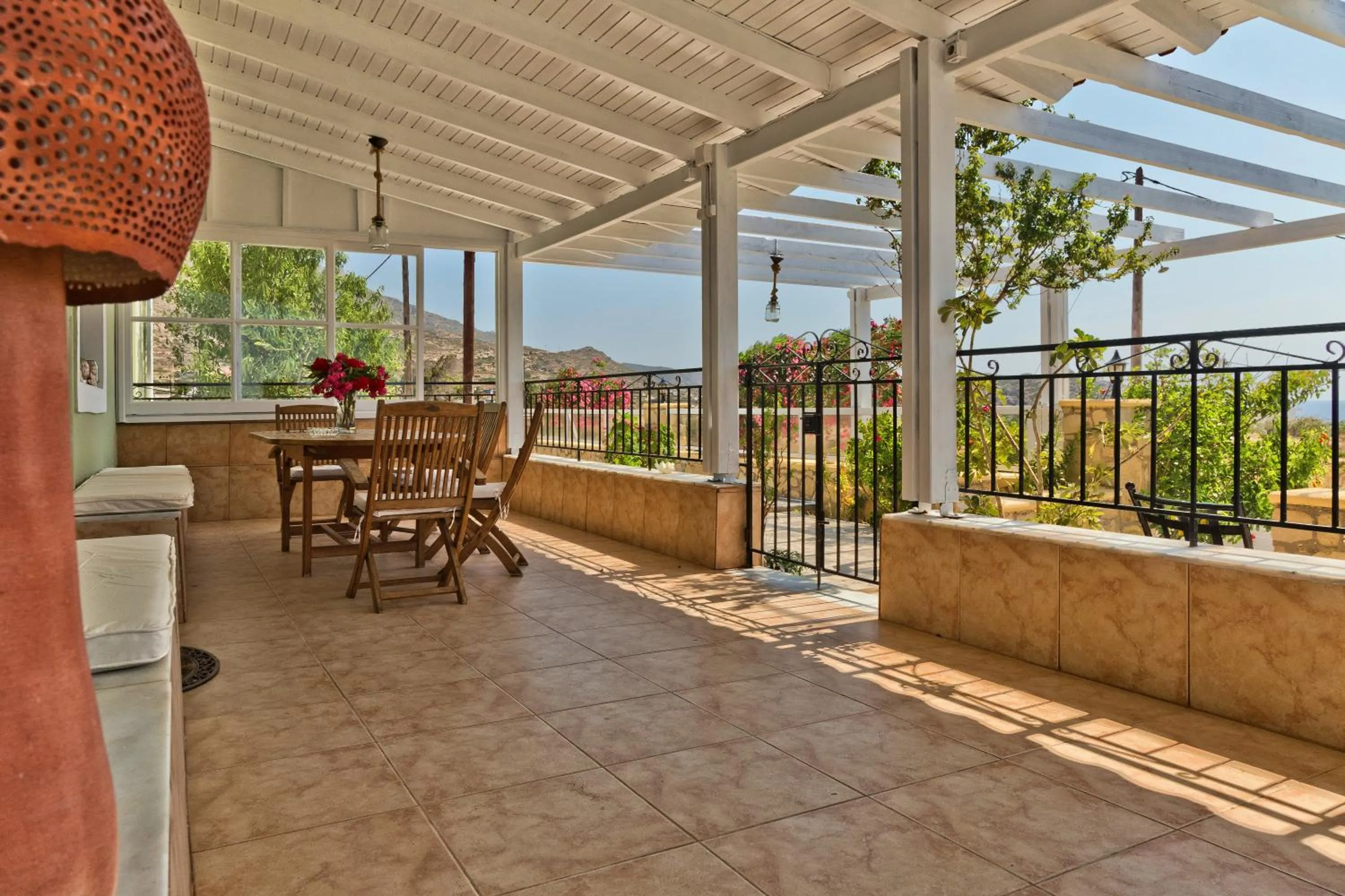 Property building in Villa Ntora