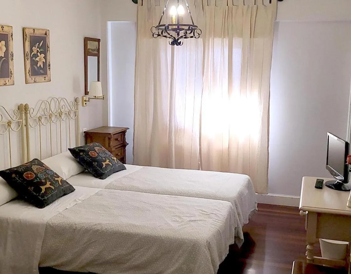 Bedroom, Bed in Hotel Kaia