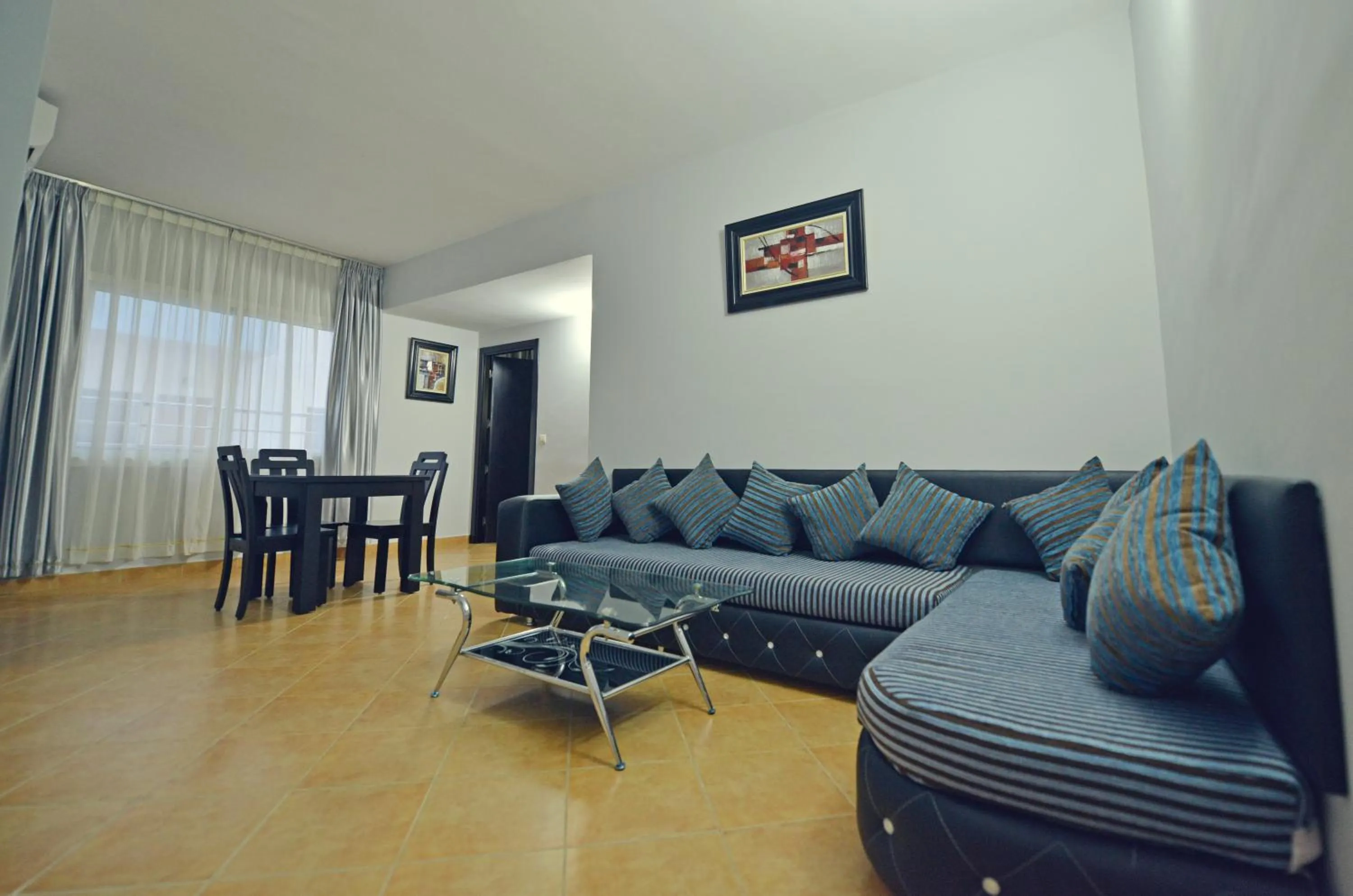 Living room in Hôtel Suite Martil