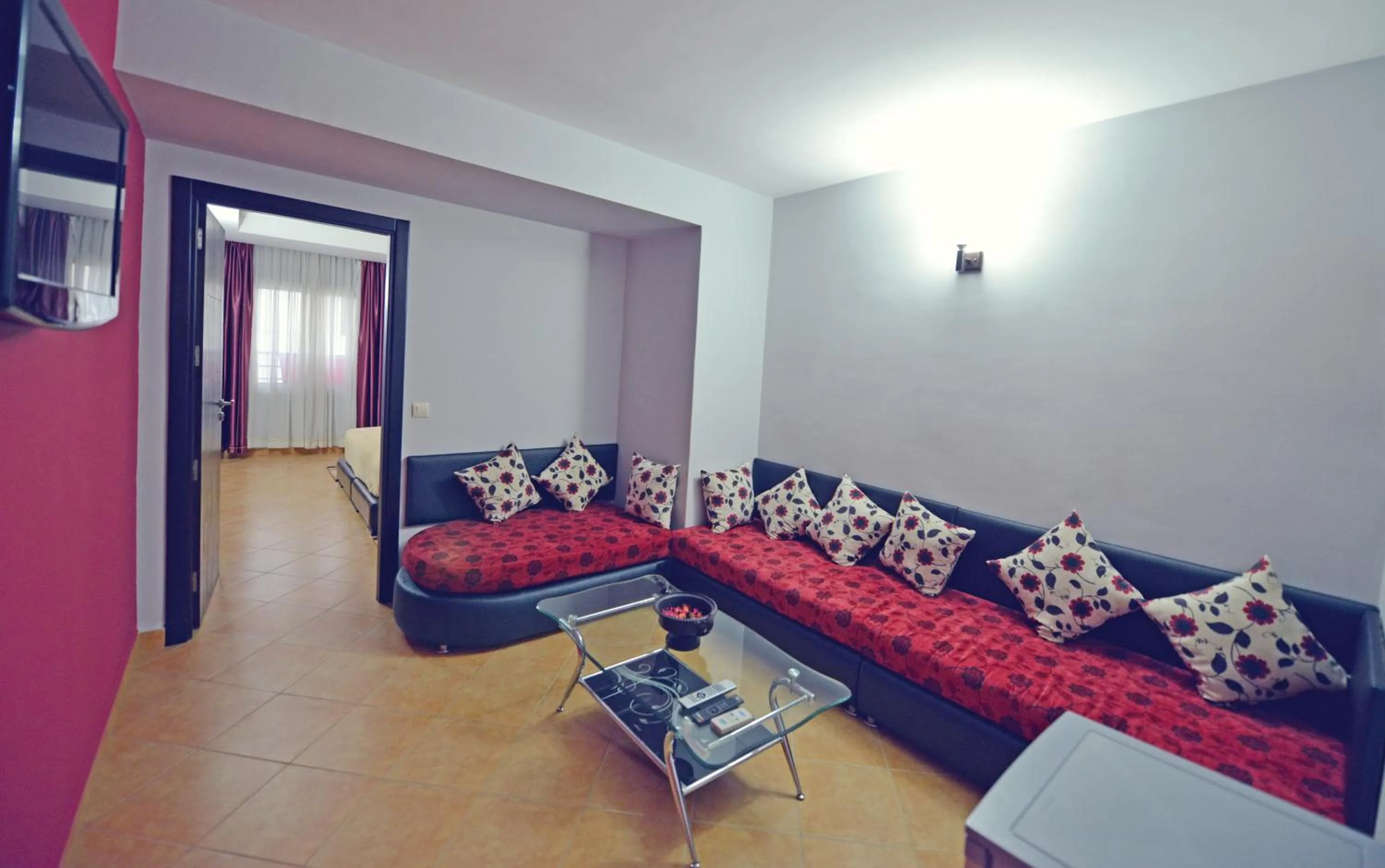 Living room in Hôtel Suite Martil