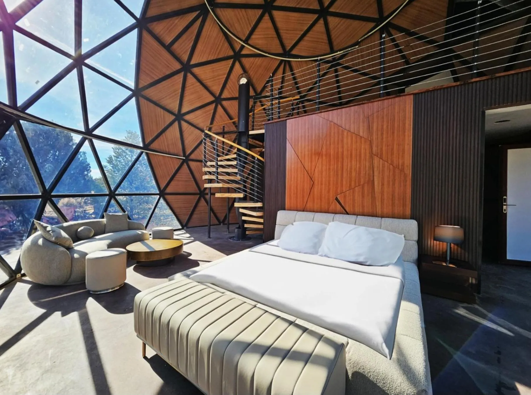 Living room, Bed in Clear Sky Resorts - Bryce Canyon - Unique Stargazing Domes