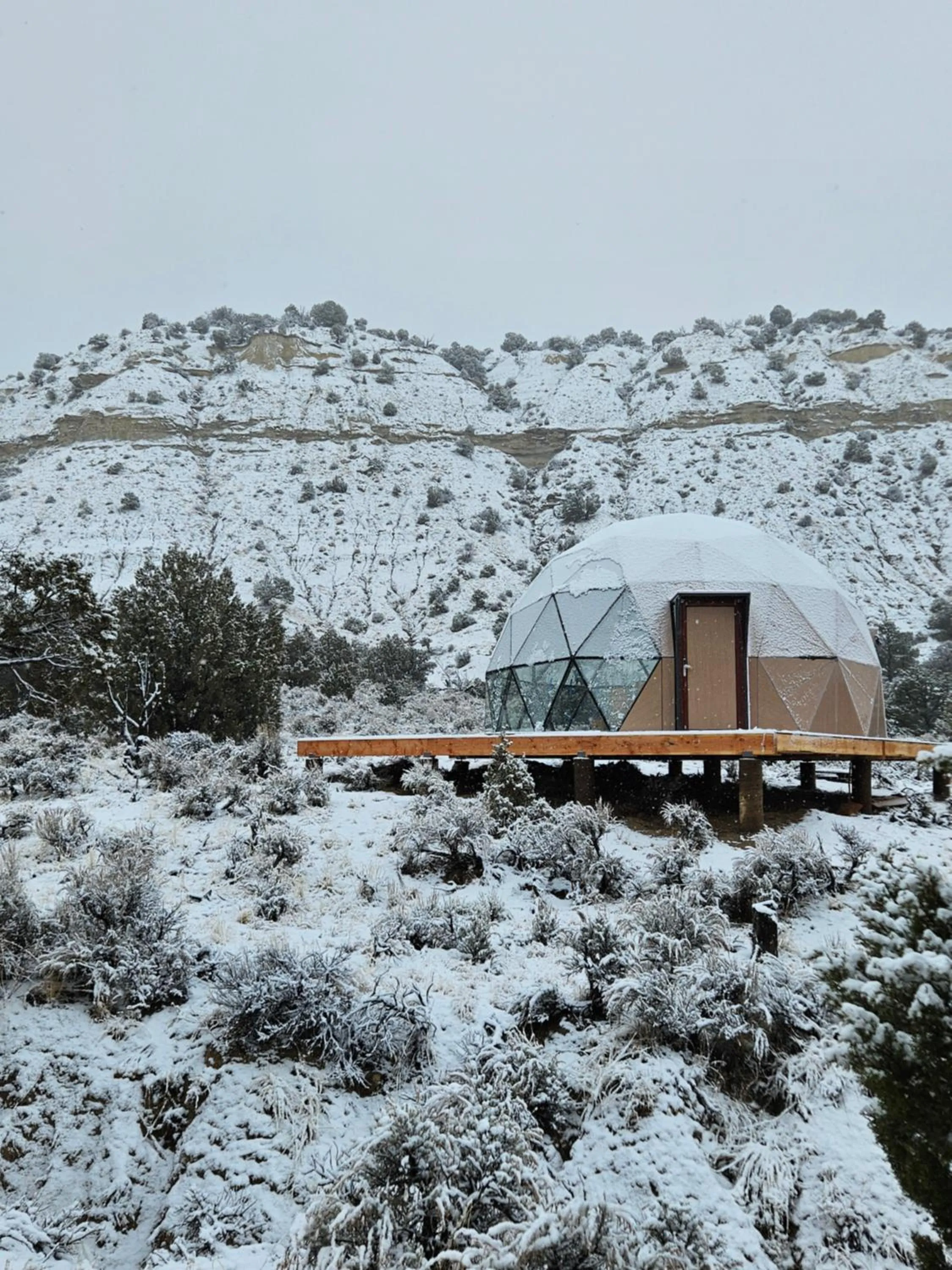 Winter in Clear Sky Resorts - Bryce Canyon - Unique Stargazing Domes