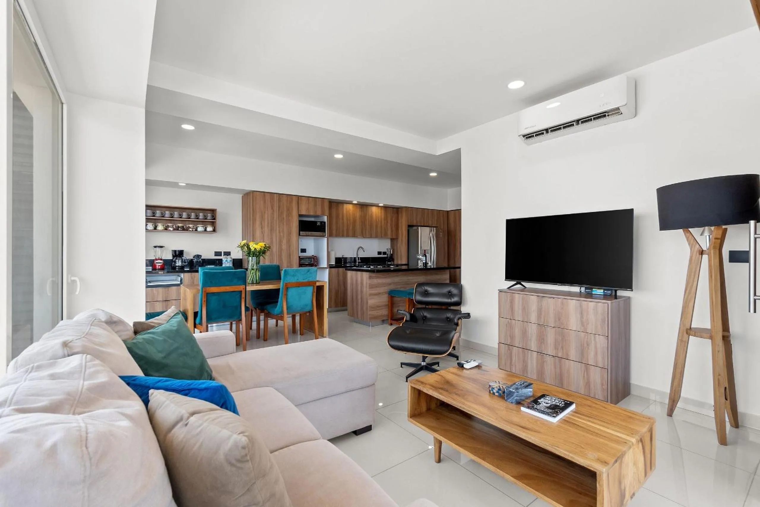 Living room in Monyxbnb at Zoho Skies