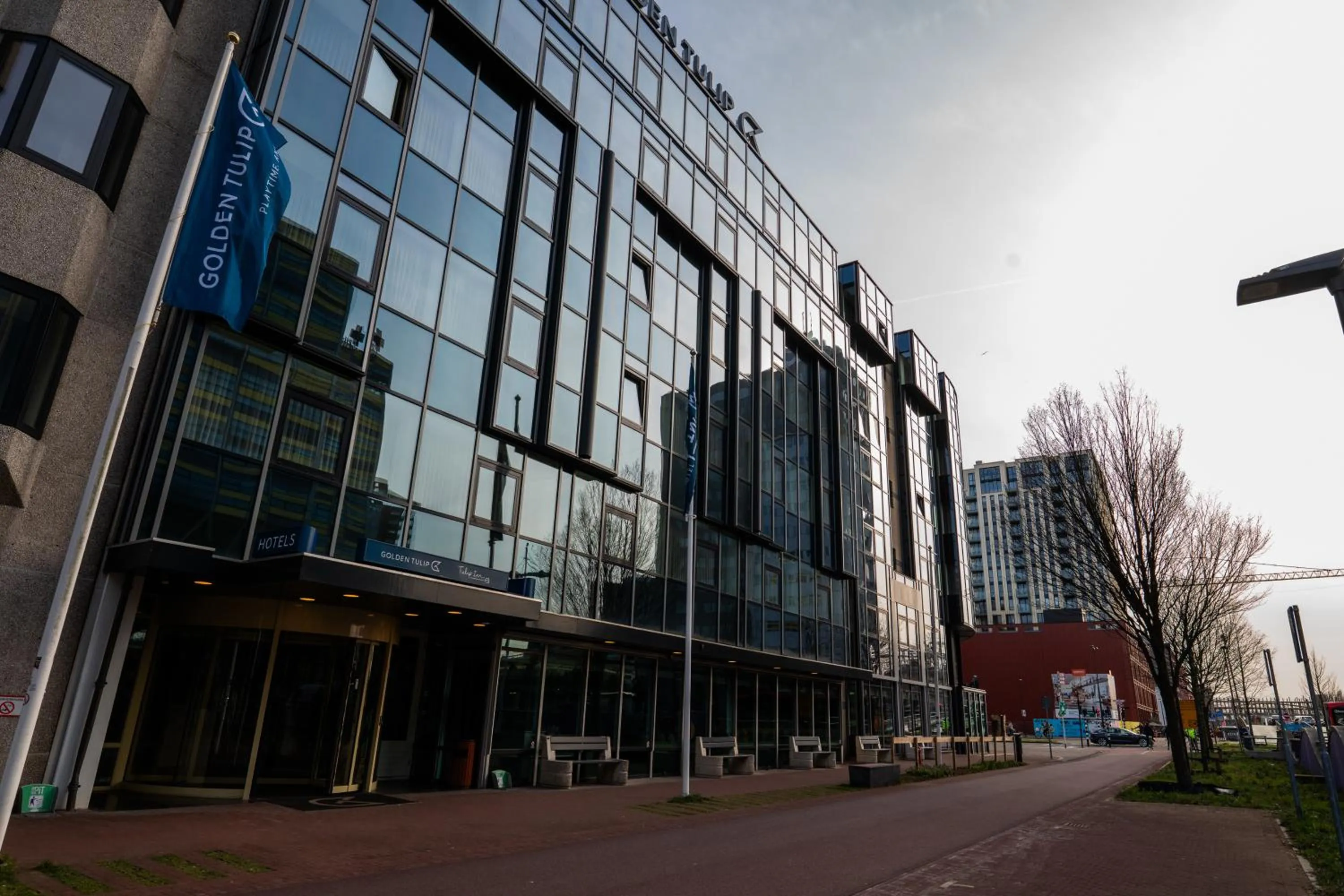 Property building in Tulip Inn Leiden Centre