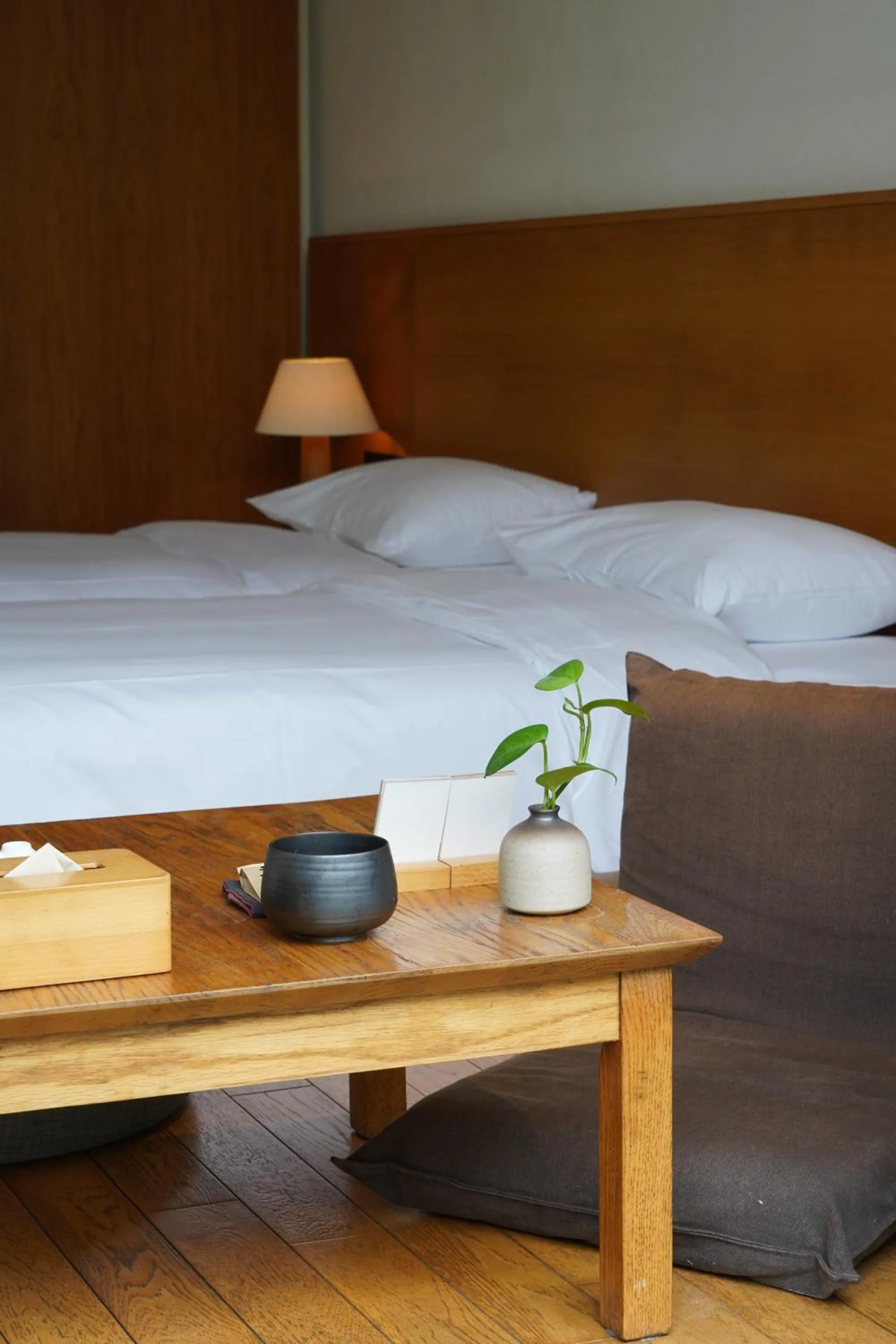 Bed in Taihua Wutong Hotel