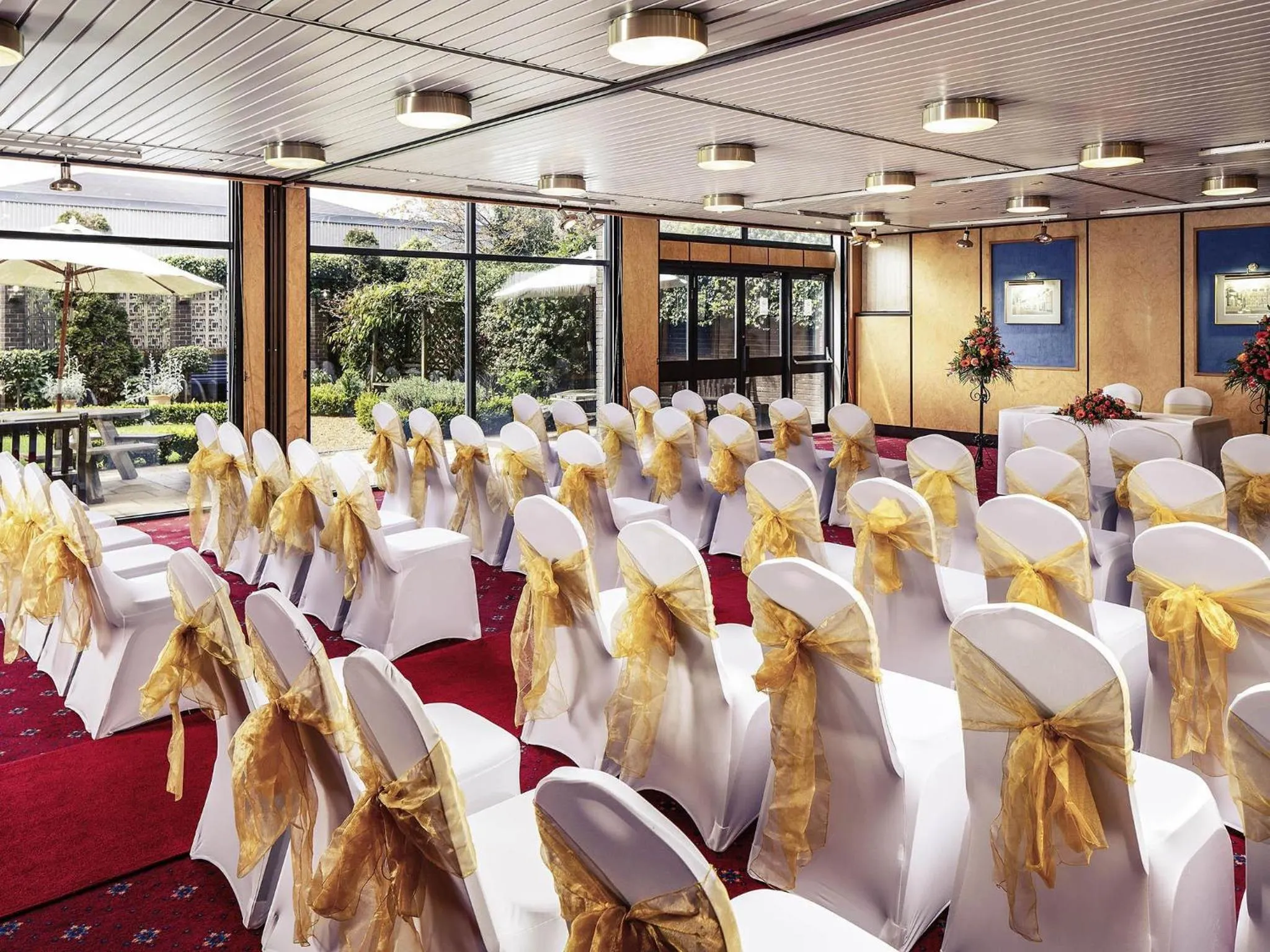 wedding in Mercure Norwich Hotel