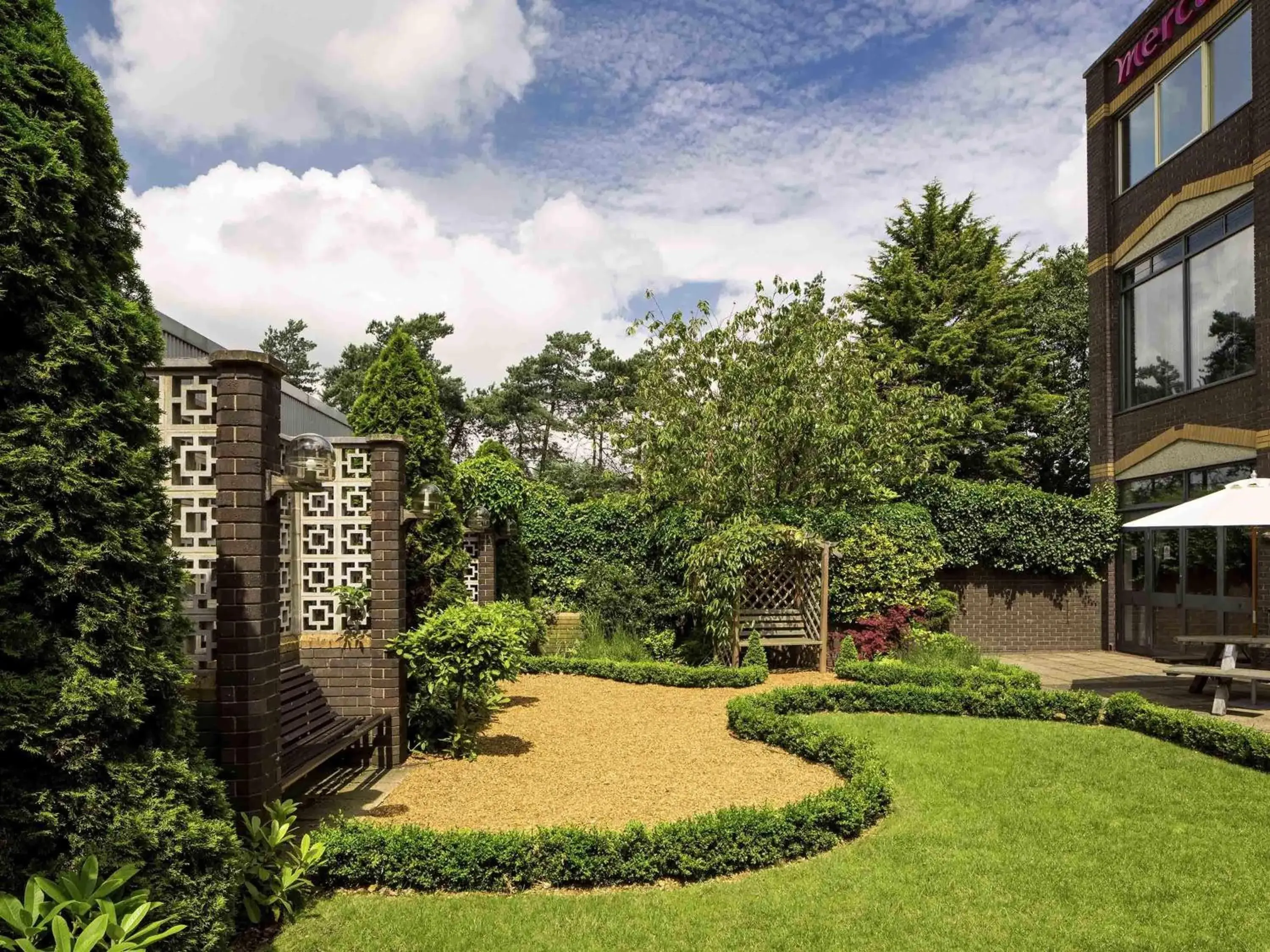 Property building in Mercure Norwich Hotel Property building in Mercure Norwich Hotel