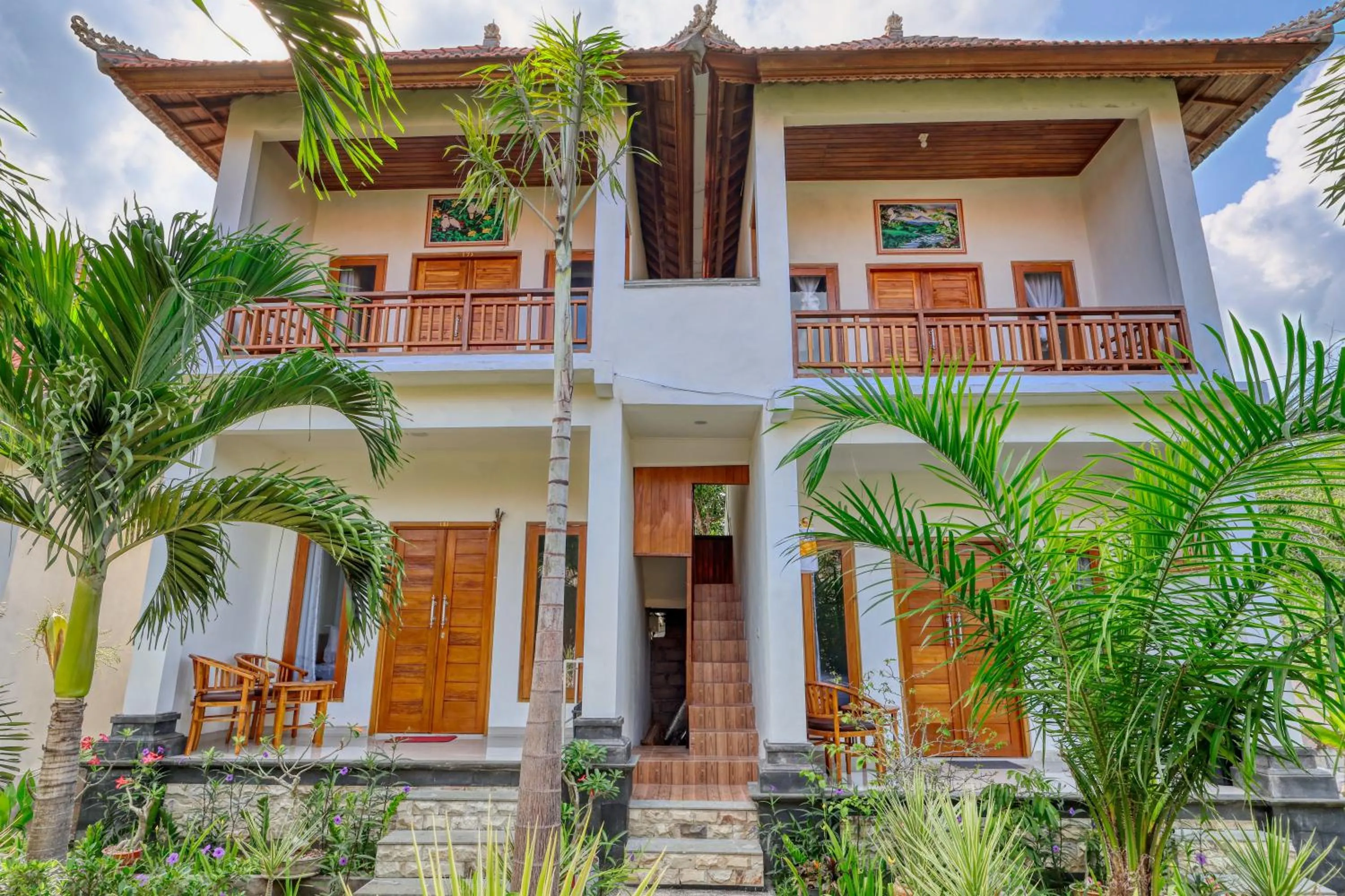 Property building in Gati Cottage