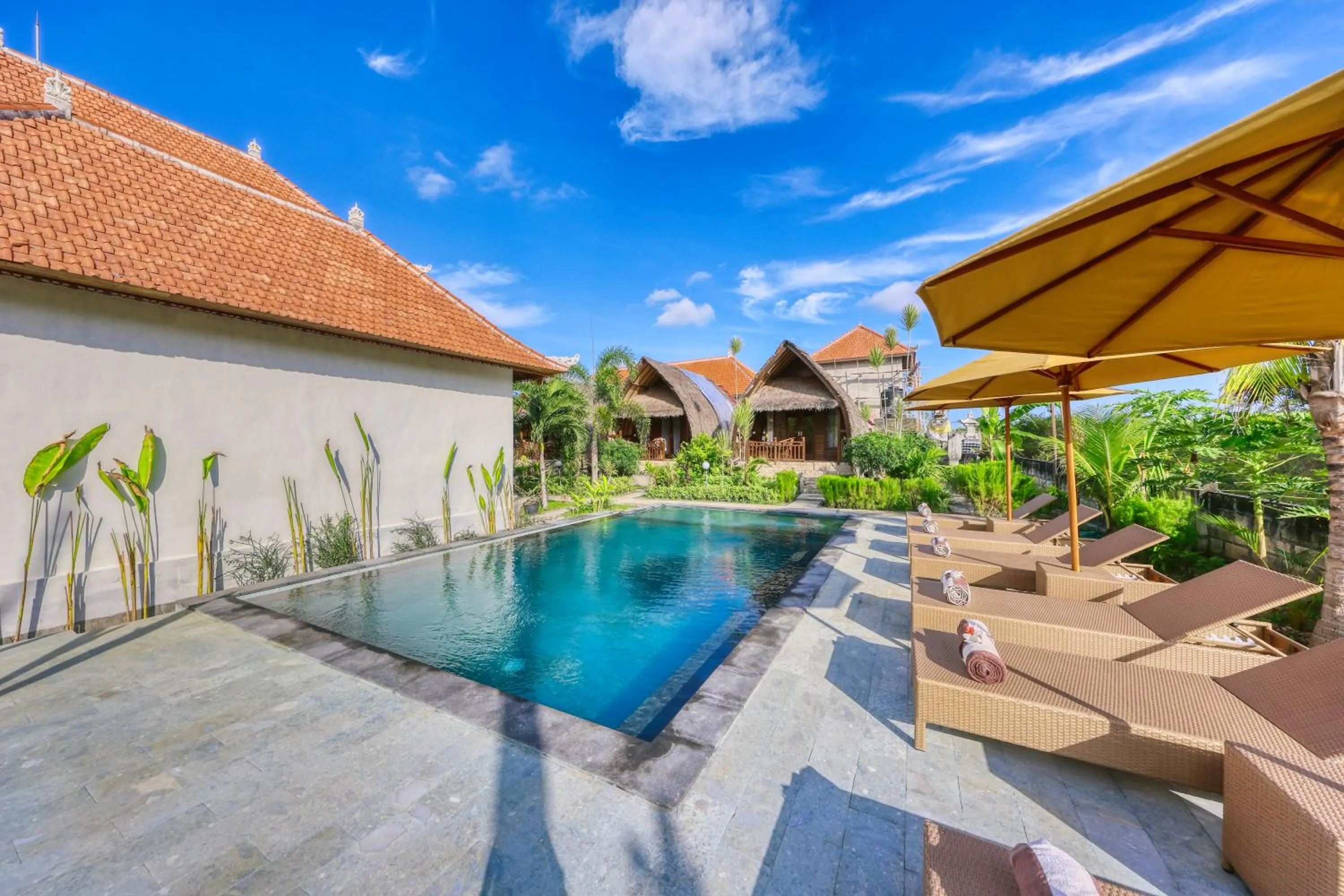 Swimming pool in Gati Cottage