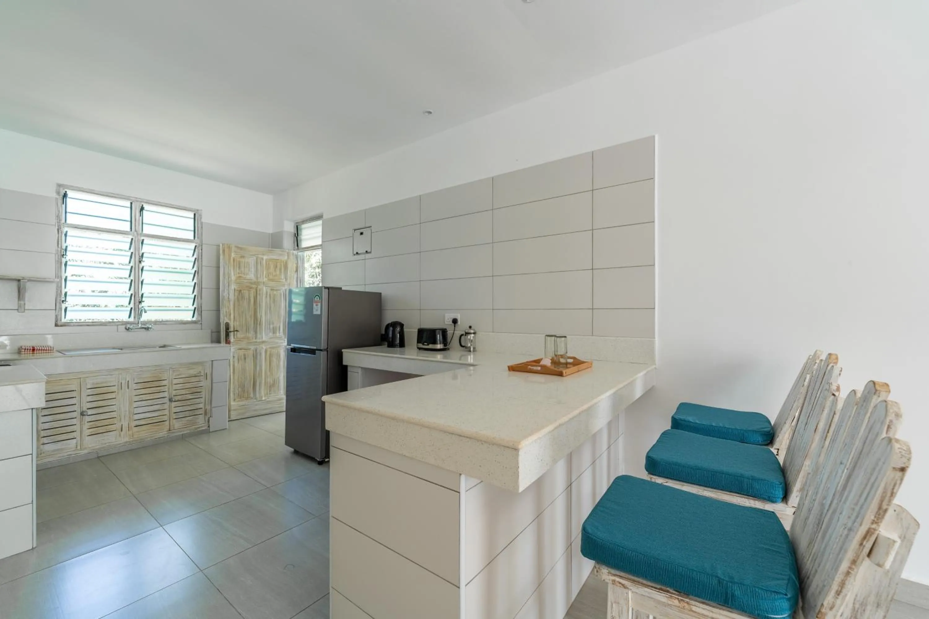 Kitchen or kitchenette in Hibiscus
