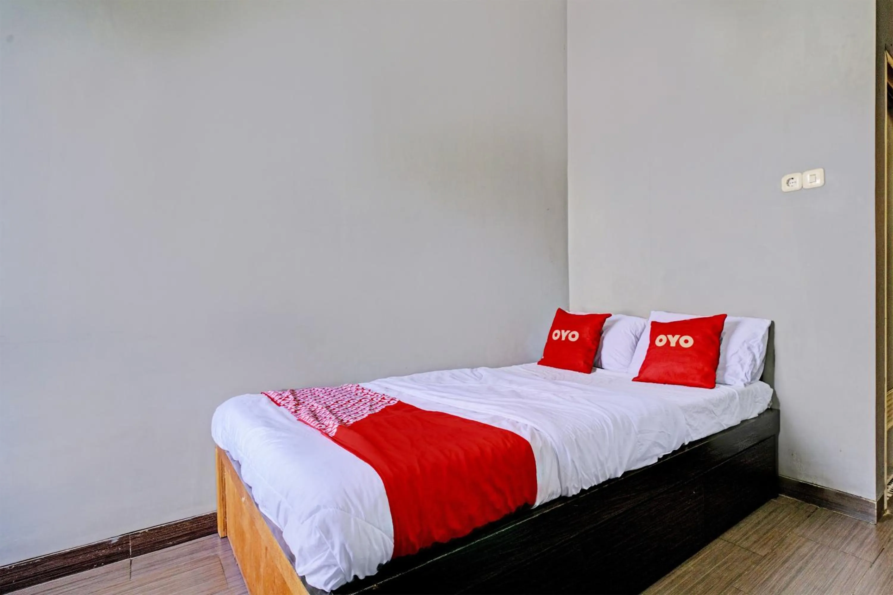 Bedroom, Bed in OYO 93328 Graha Citra Syariah