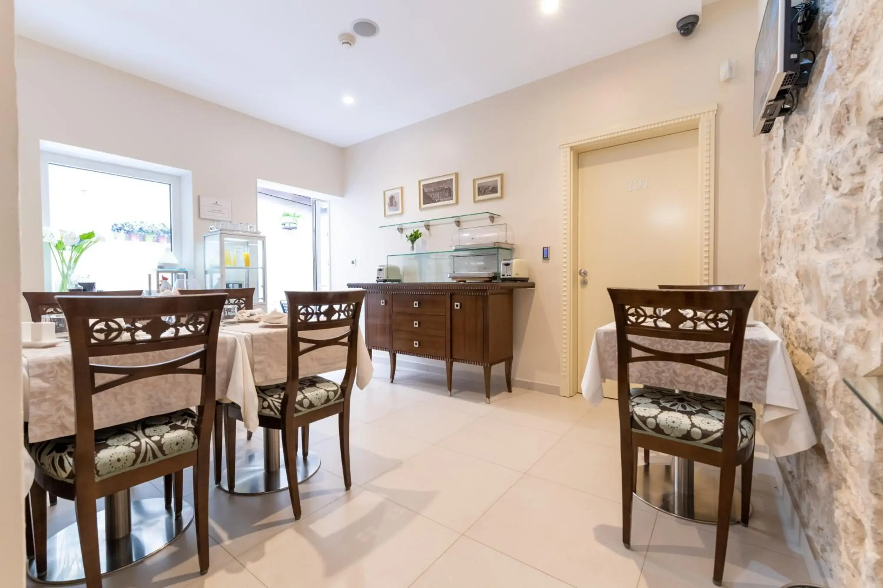 Breakfast in Heritage Hotel Antique Split Breakfast in Heritage Hotel Antique Split