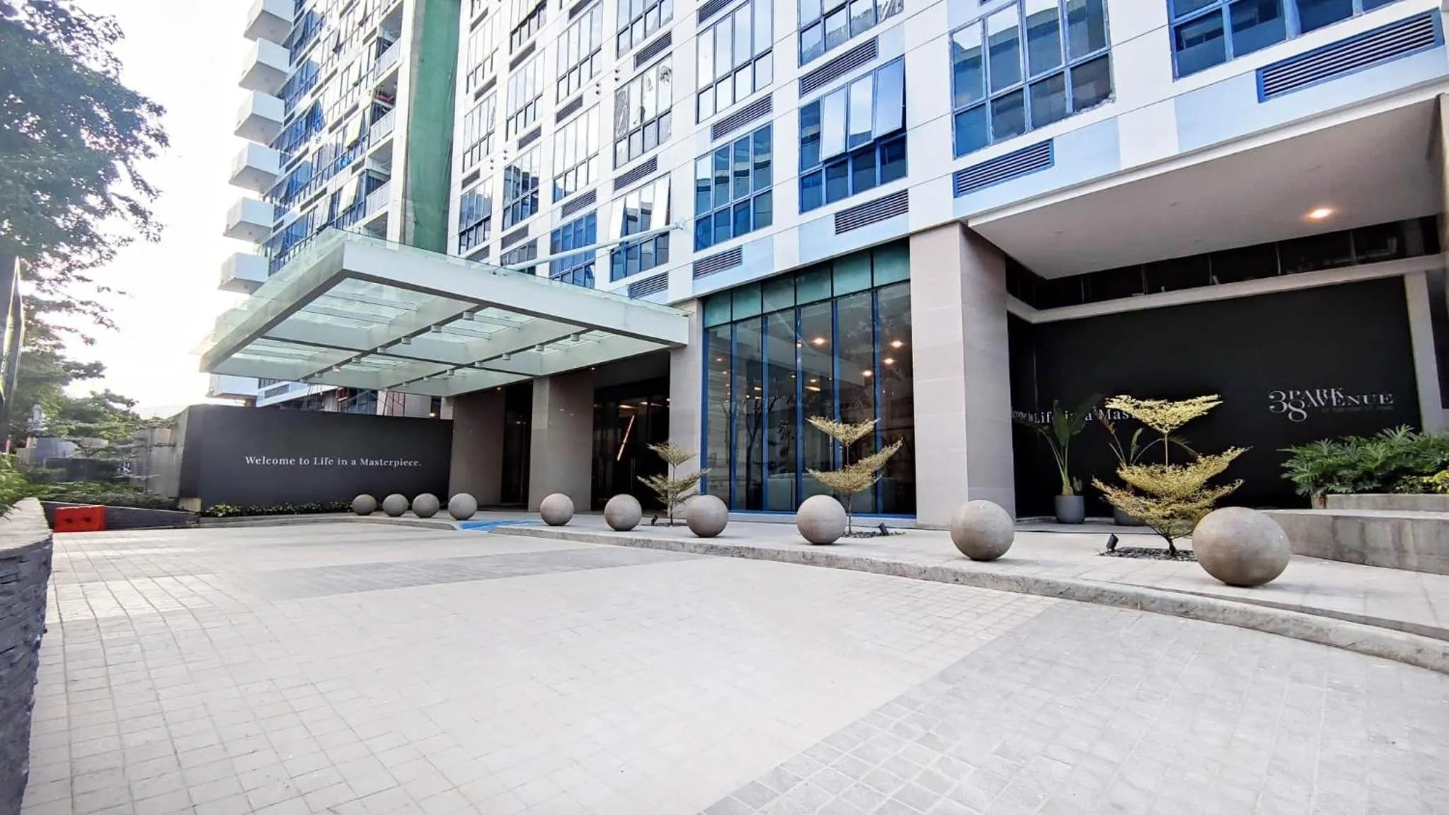 Property building in 38 Park Avenue Condominium Cebu IT Park - Unit Freyja