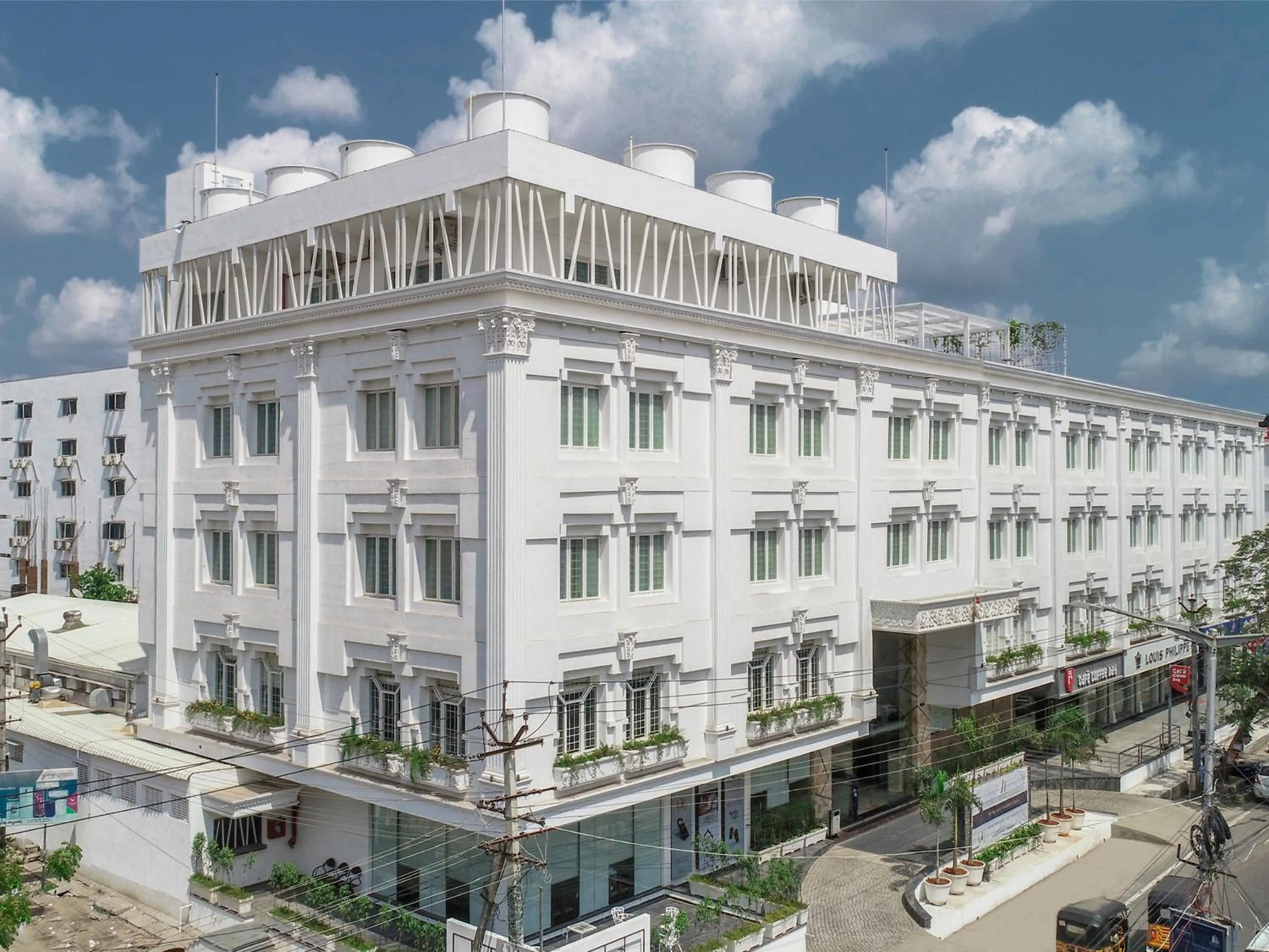 Hotel Annapurna De Royal