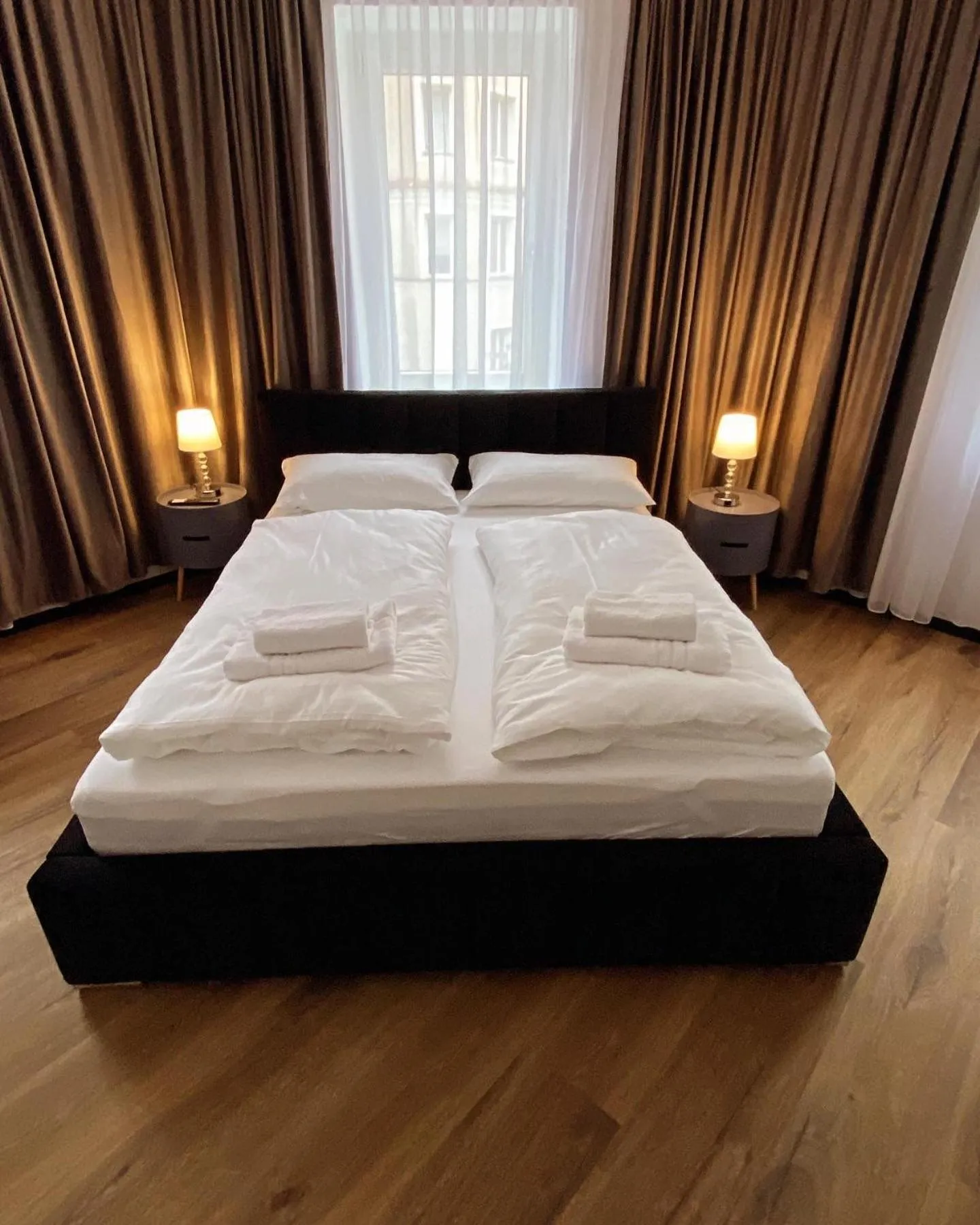 Bed in Hotel Elisei