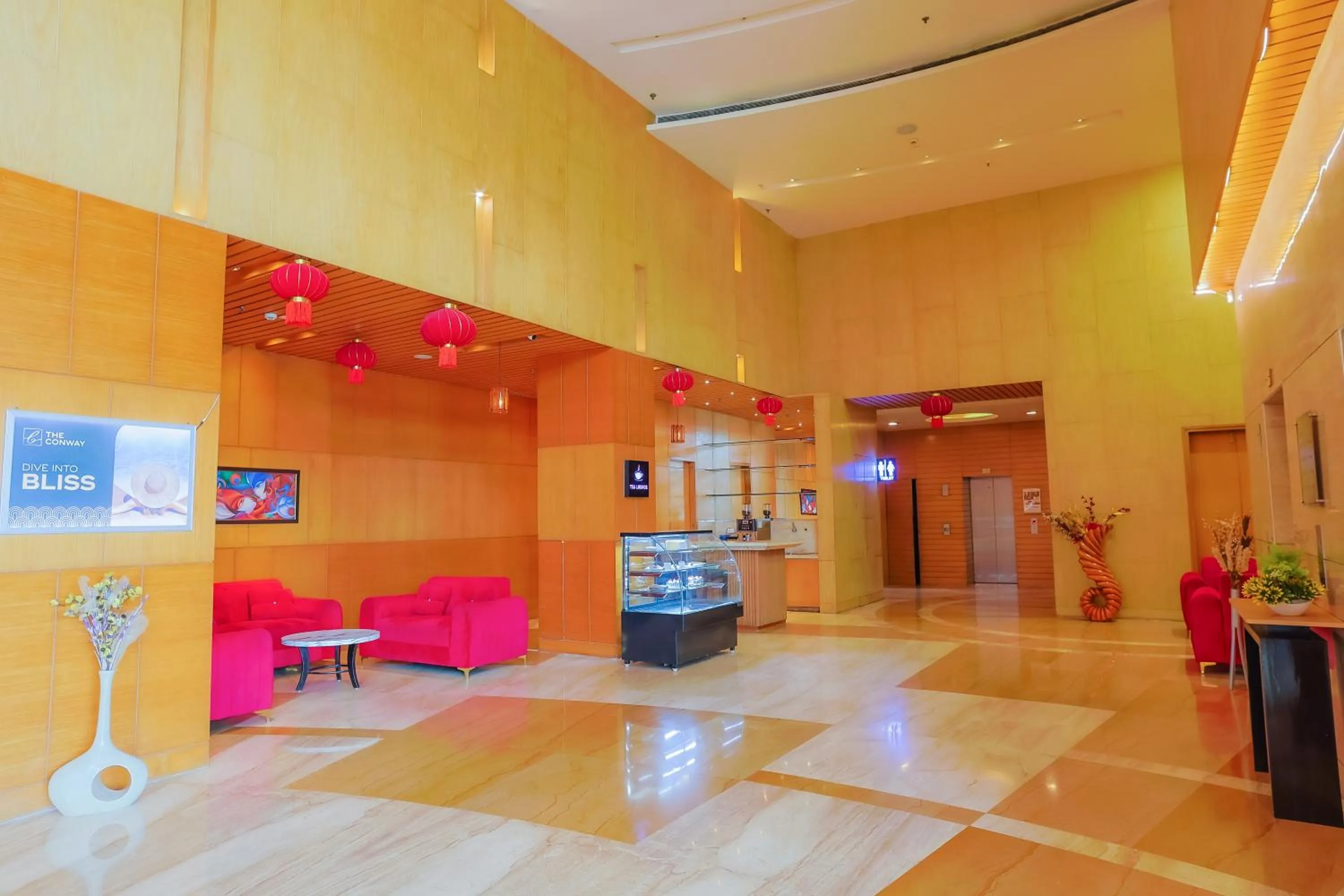 Lobby or reception in The Conway