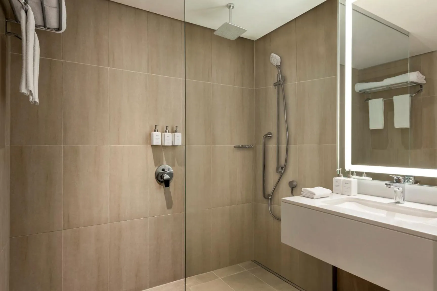 Bathroom in Radisson Hotel & Residence Riyadh Olaya