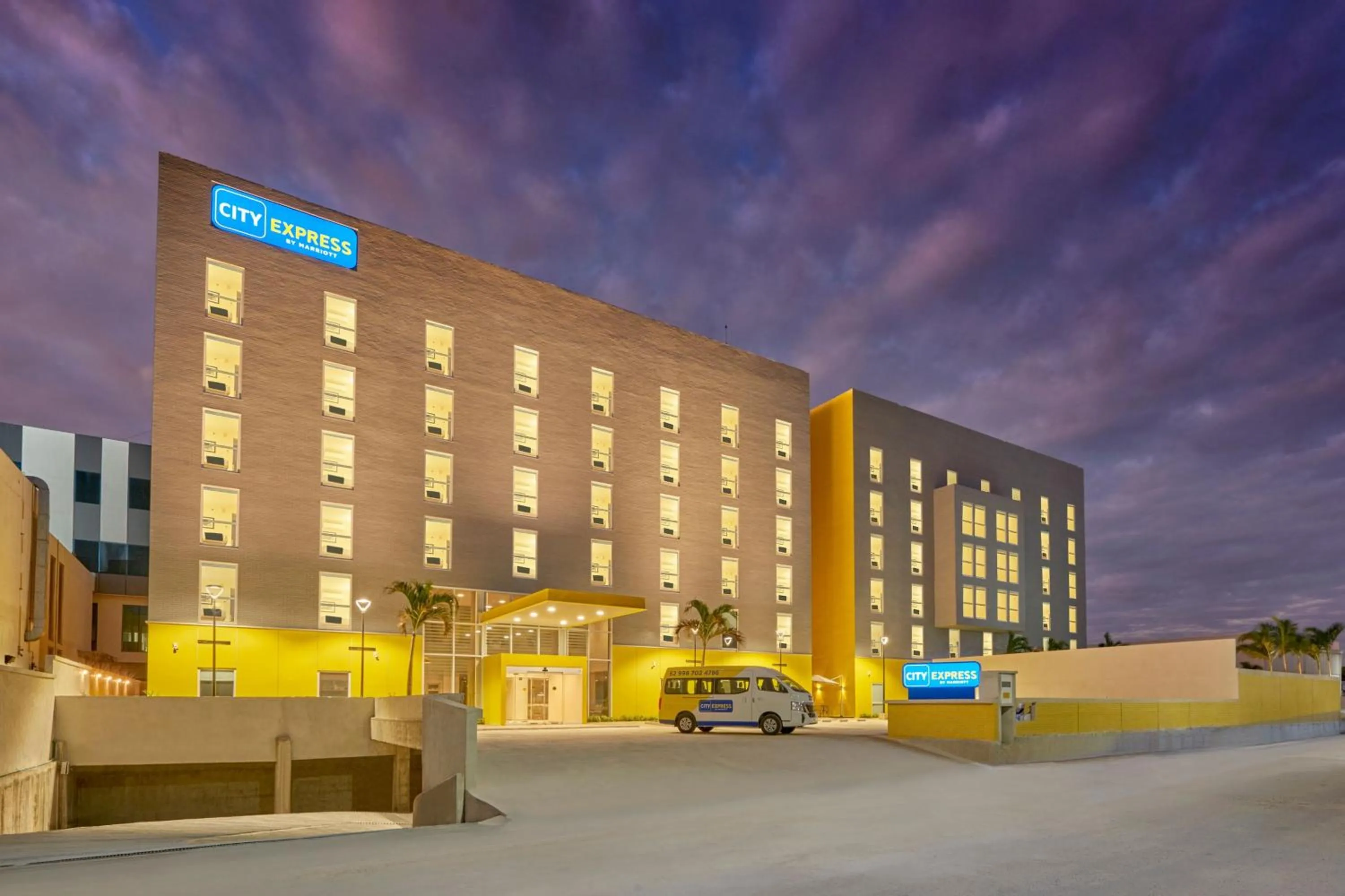 Property building in City Express by Marriott Cancun Aeropuerto