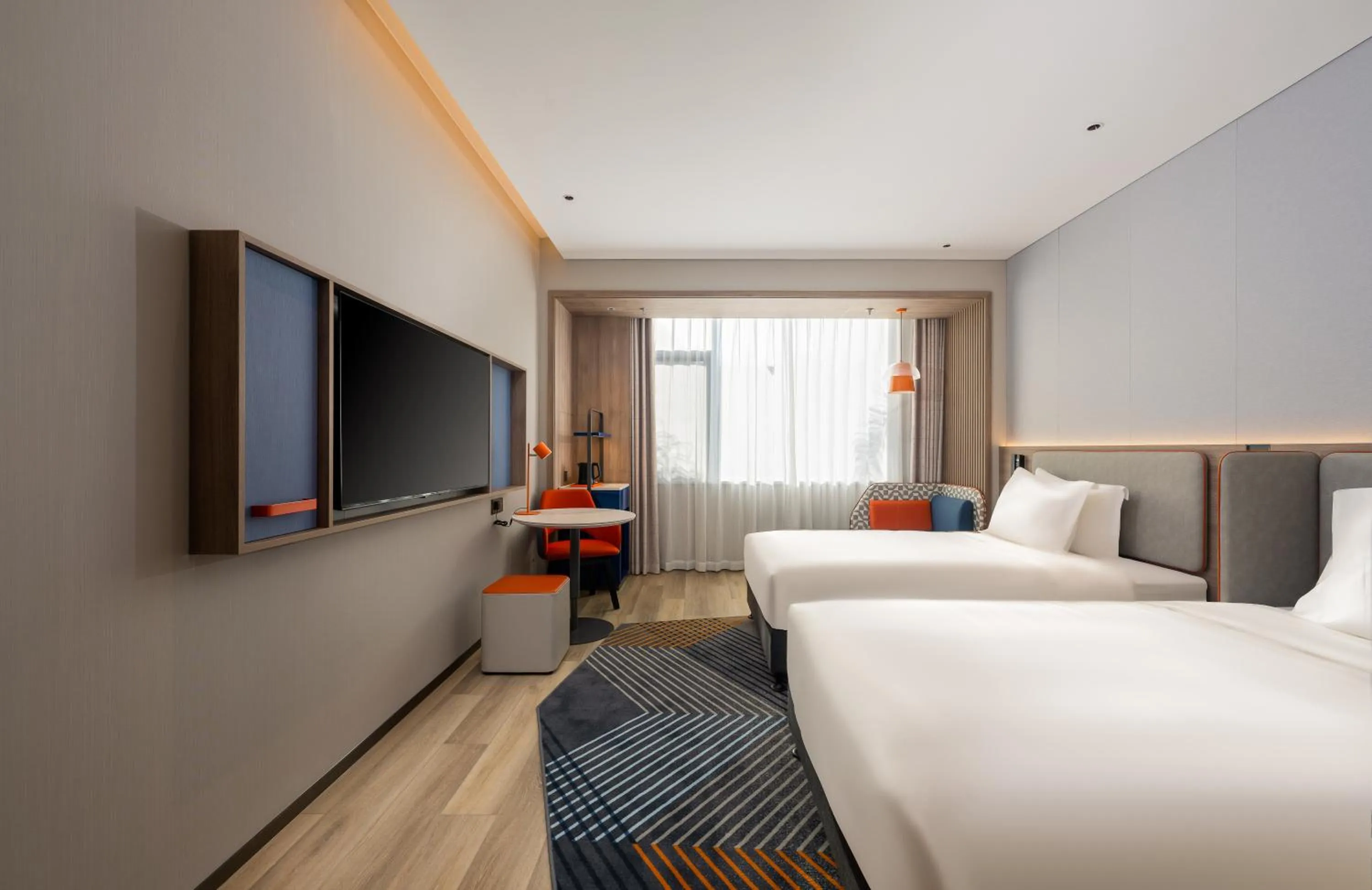 Photo of the whole room, Bed in Holiday Inn Express Yuhuan Wetland Park by IHG
