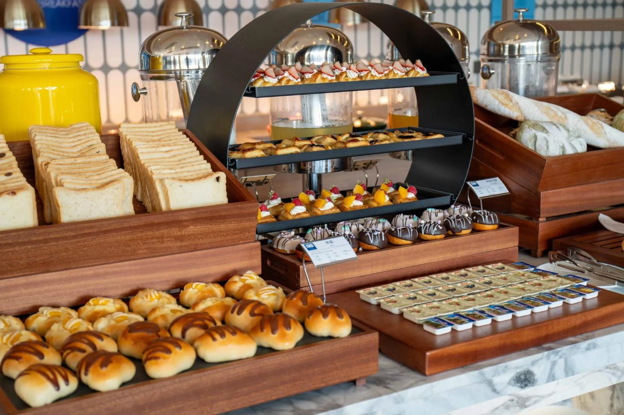 Breakfast in Holiday Inn Express Yuhuan Wetland Park by IHG