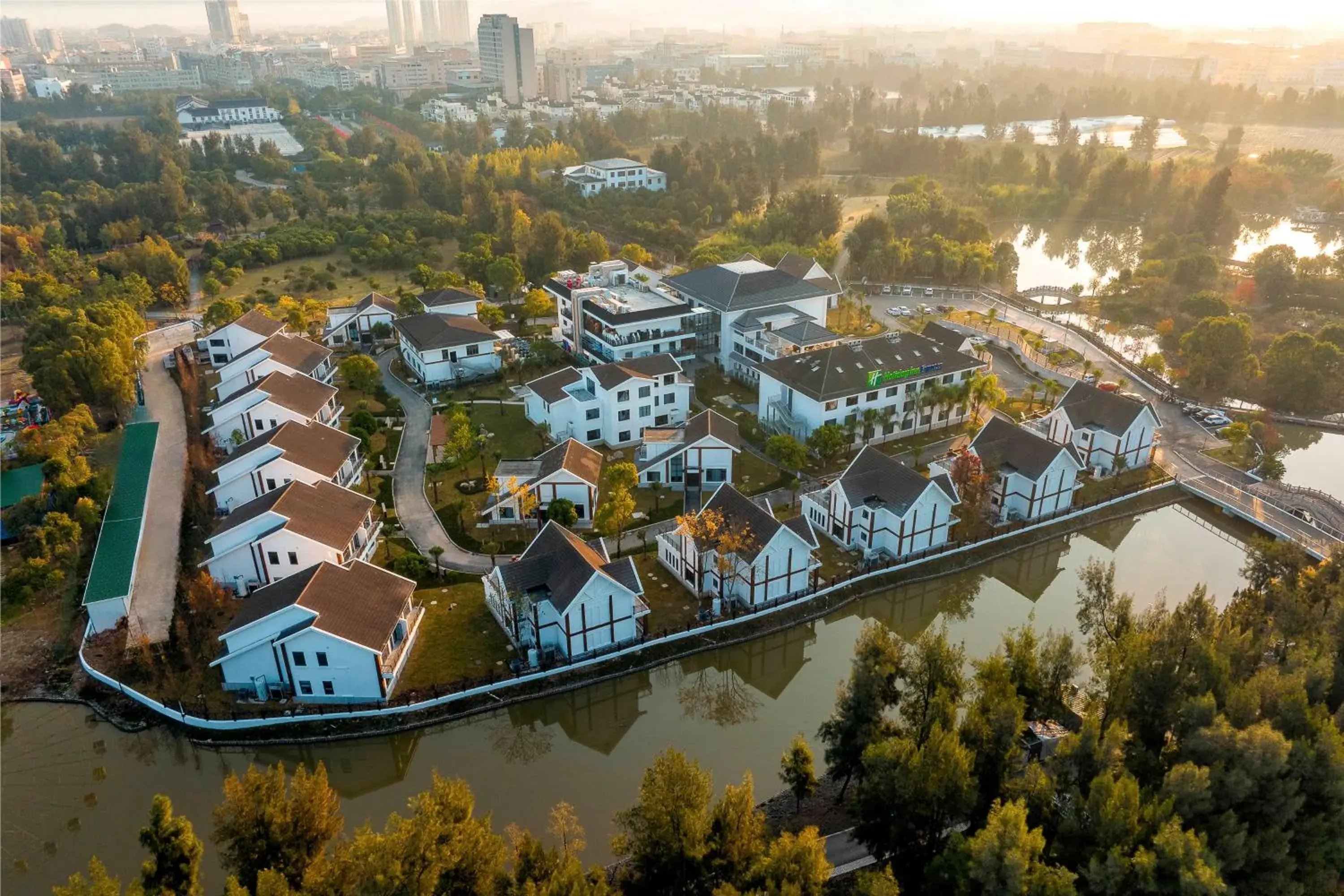 Holiday Inn Express Yuhuan Wetland Park by IHG Holiday Inn Express Yuhuan Wetland Park by IHG