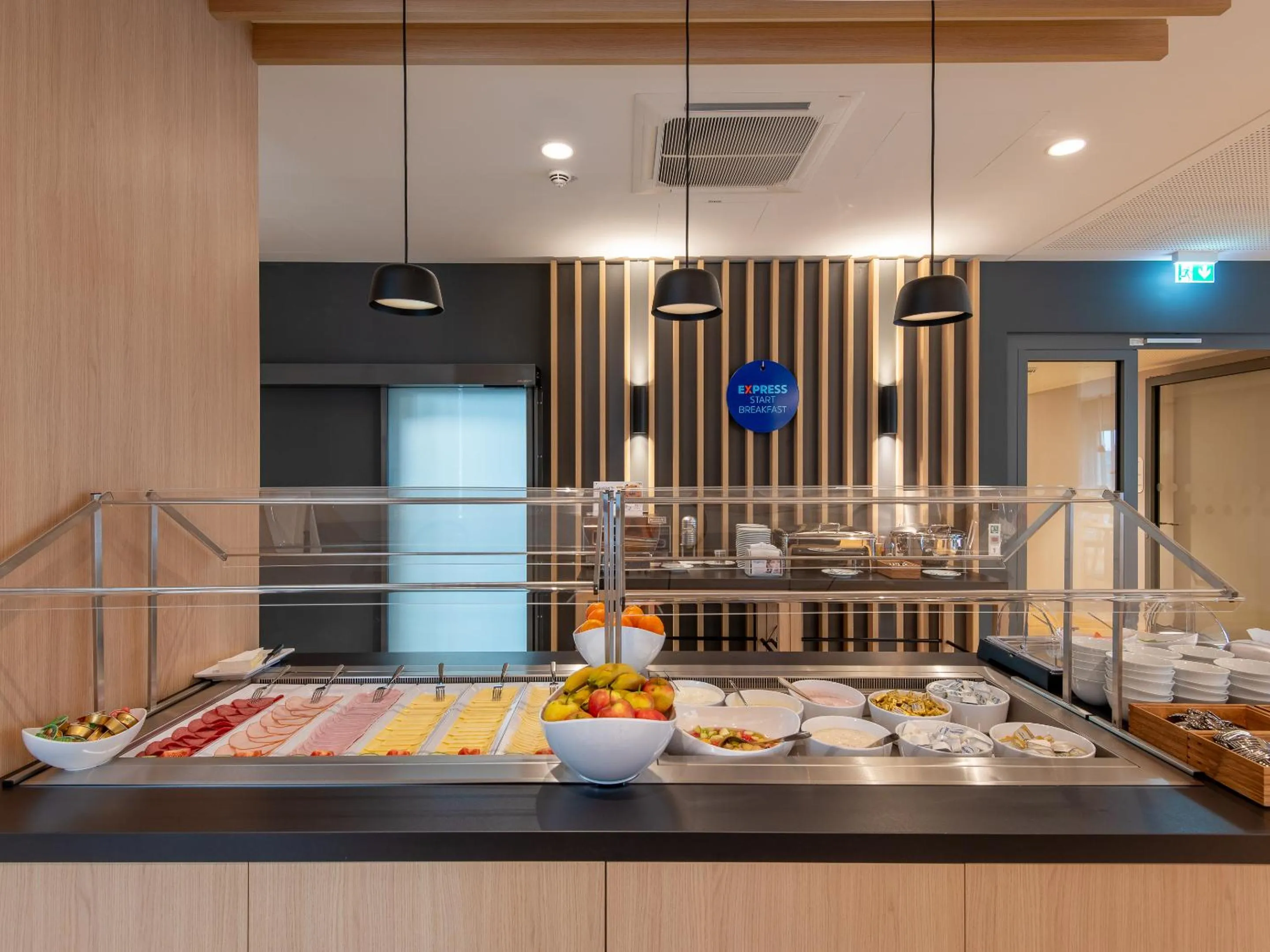 Breakfast in Holiday Inn Express Heilbronn by IHG