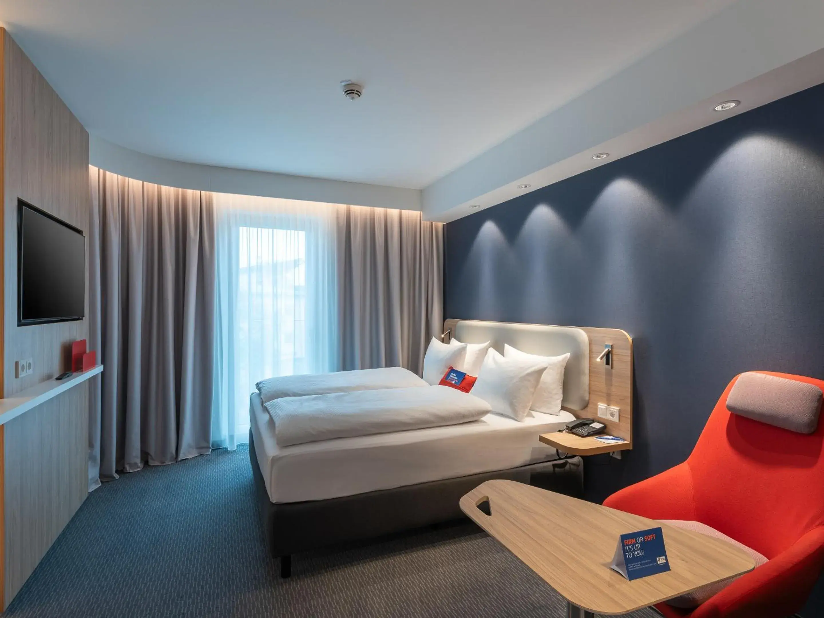 Standard Room in Holiday Inn Express Heilbronn by IHG Standard Room in Holiday Inn Express Heilbronn by IHG