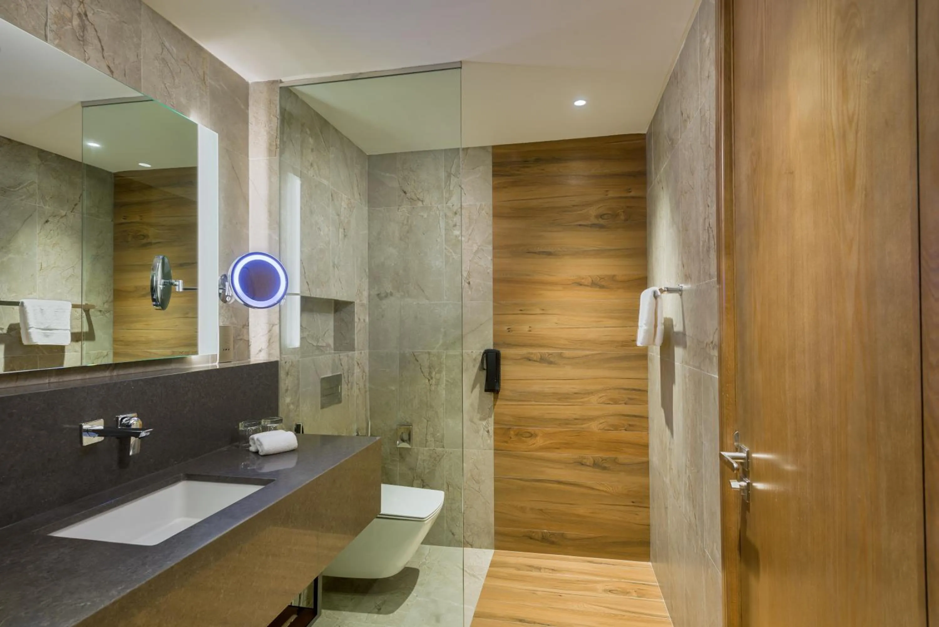 Bathroom in IntercityHotel Bawshar Muscat