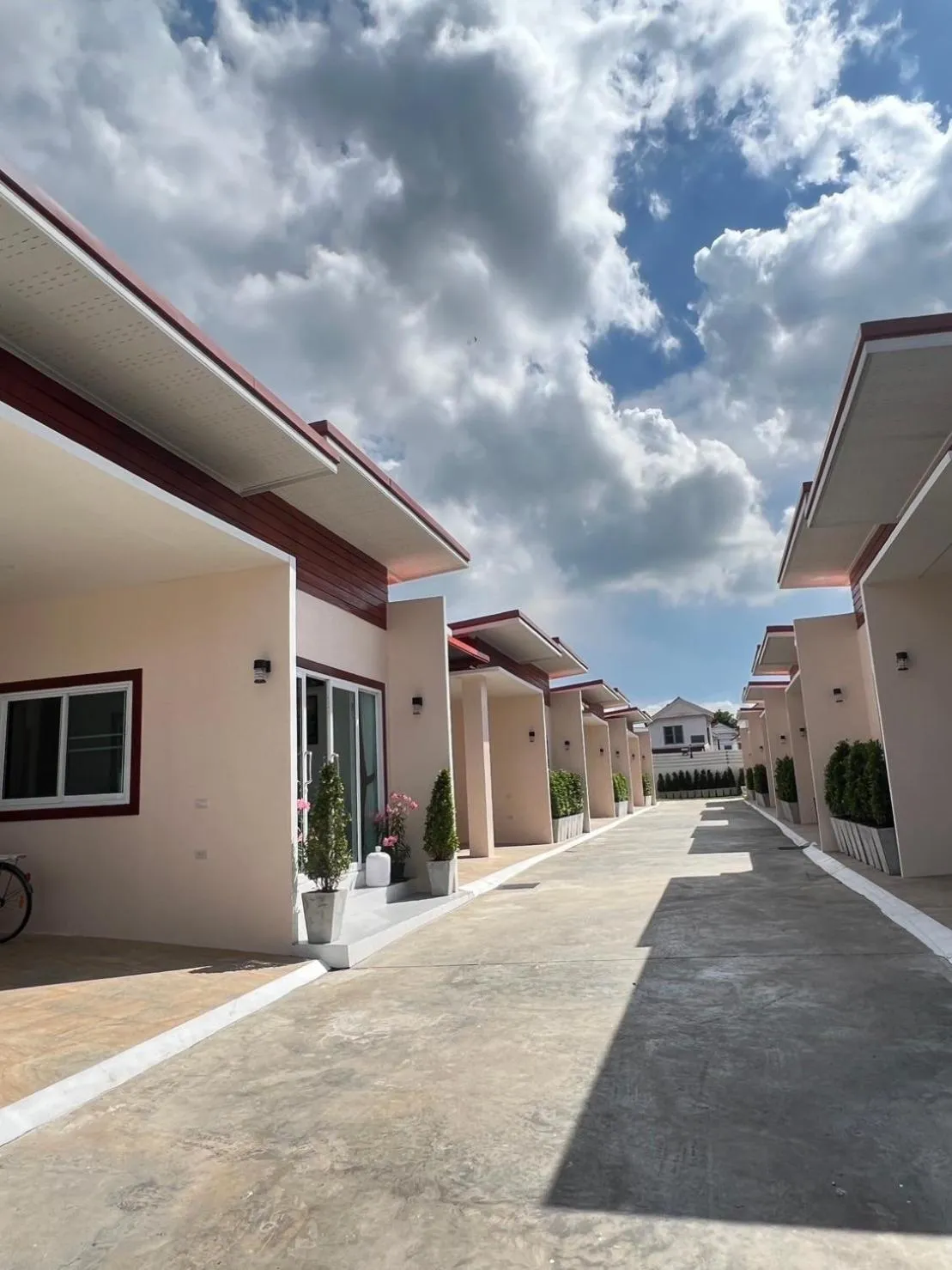 Property building in PICHAPON RESORT