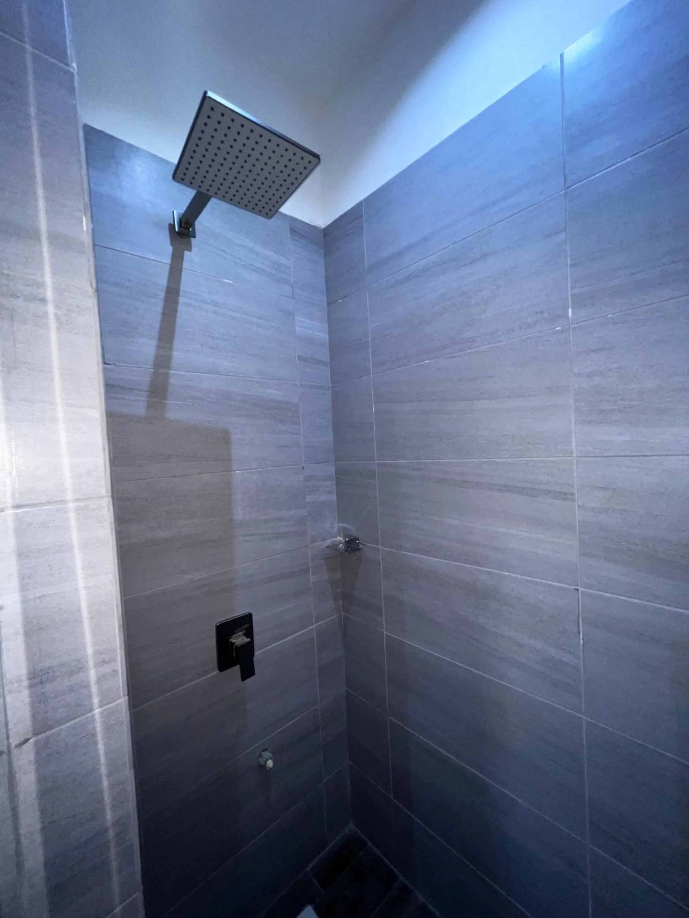 Fragrance Apartments and Suites