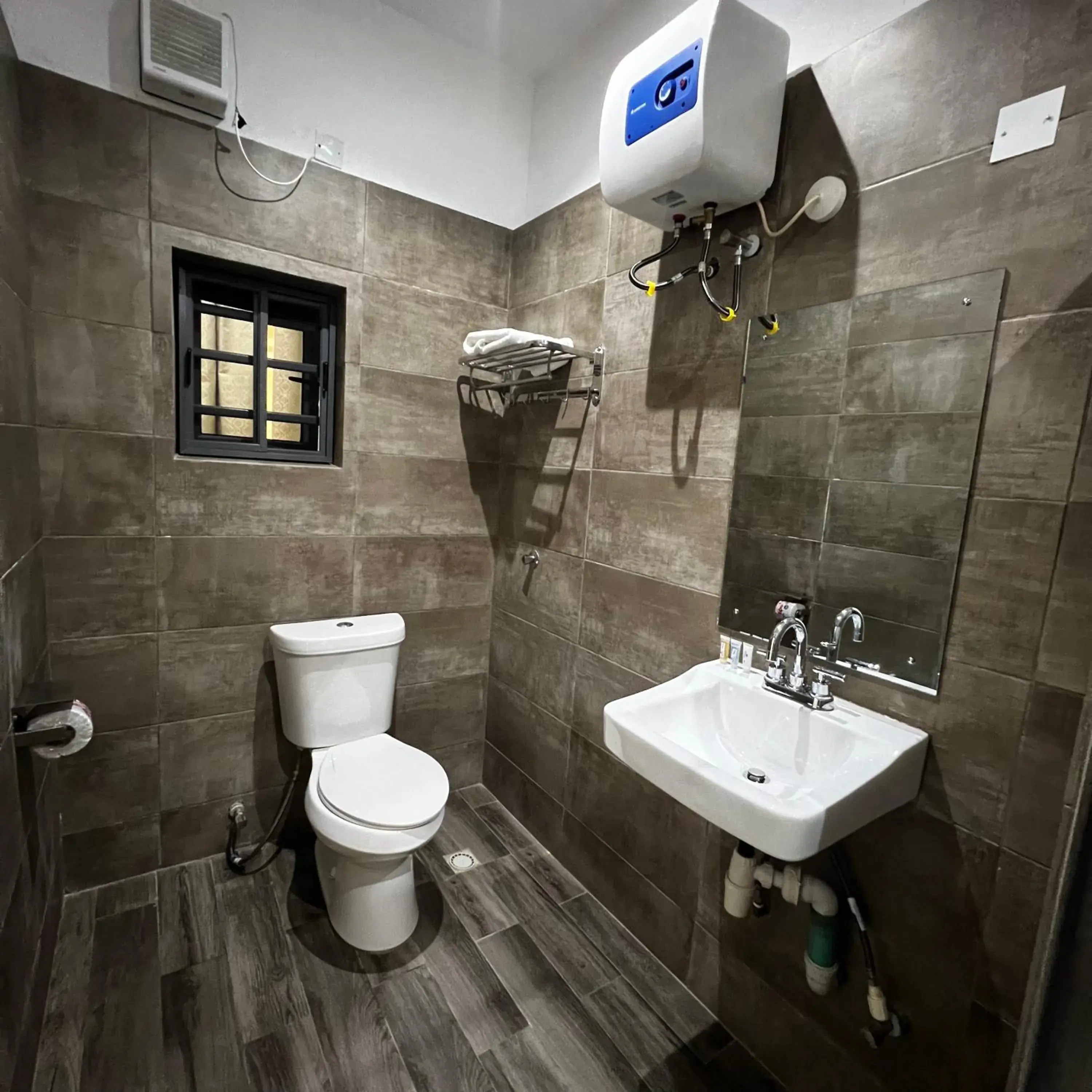 Two-Bedroom Suite in Fragrance Apartments and Suites Two-Bedroom Suite in Fragrance Apartments and Suites