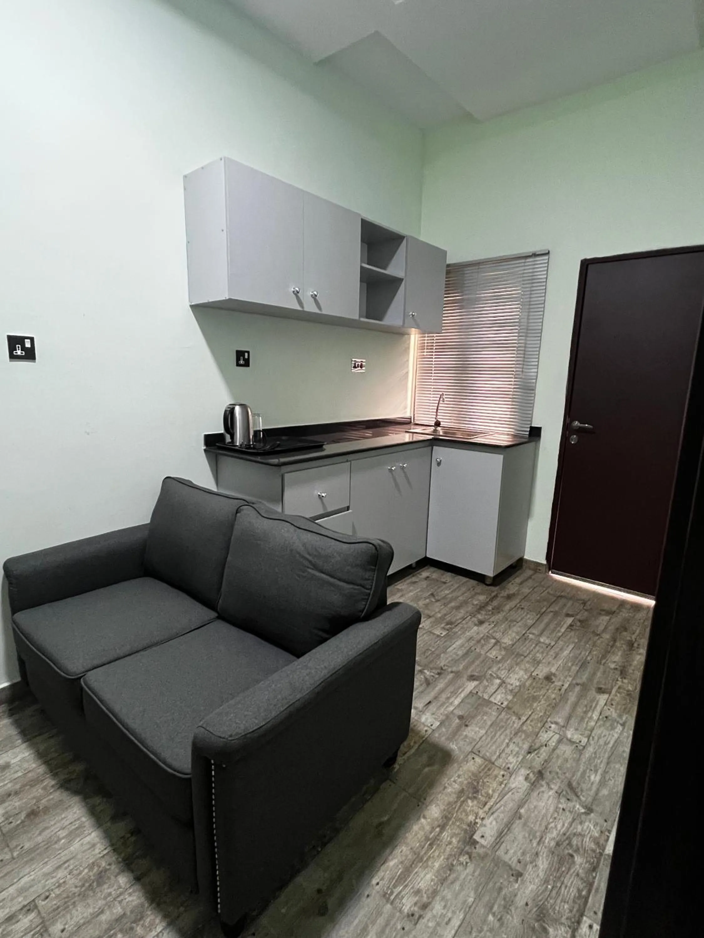 Fragrance Apartments and Suites