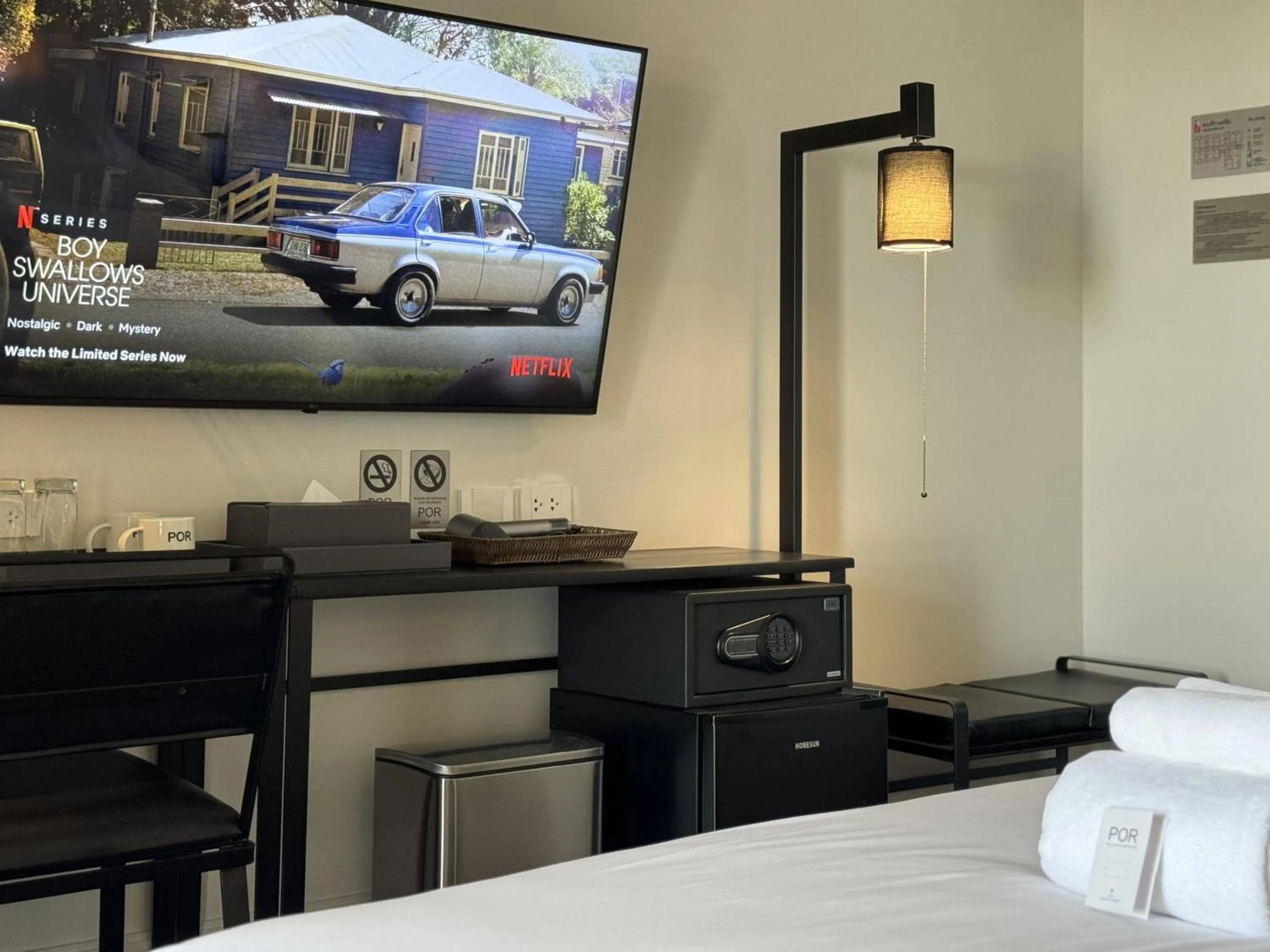 Bed in POR Singharat