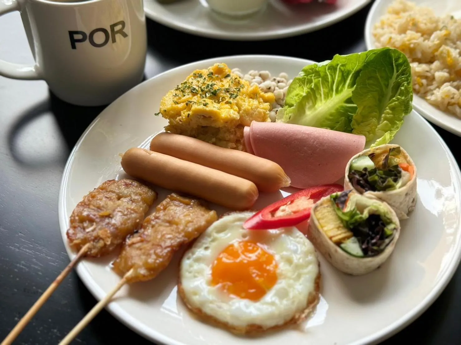 Food in POR Singharat