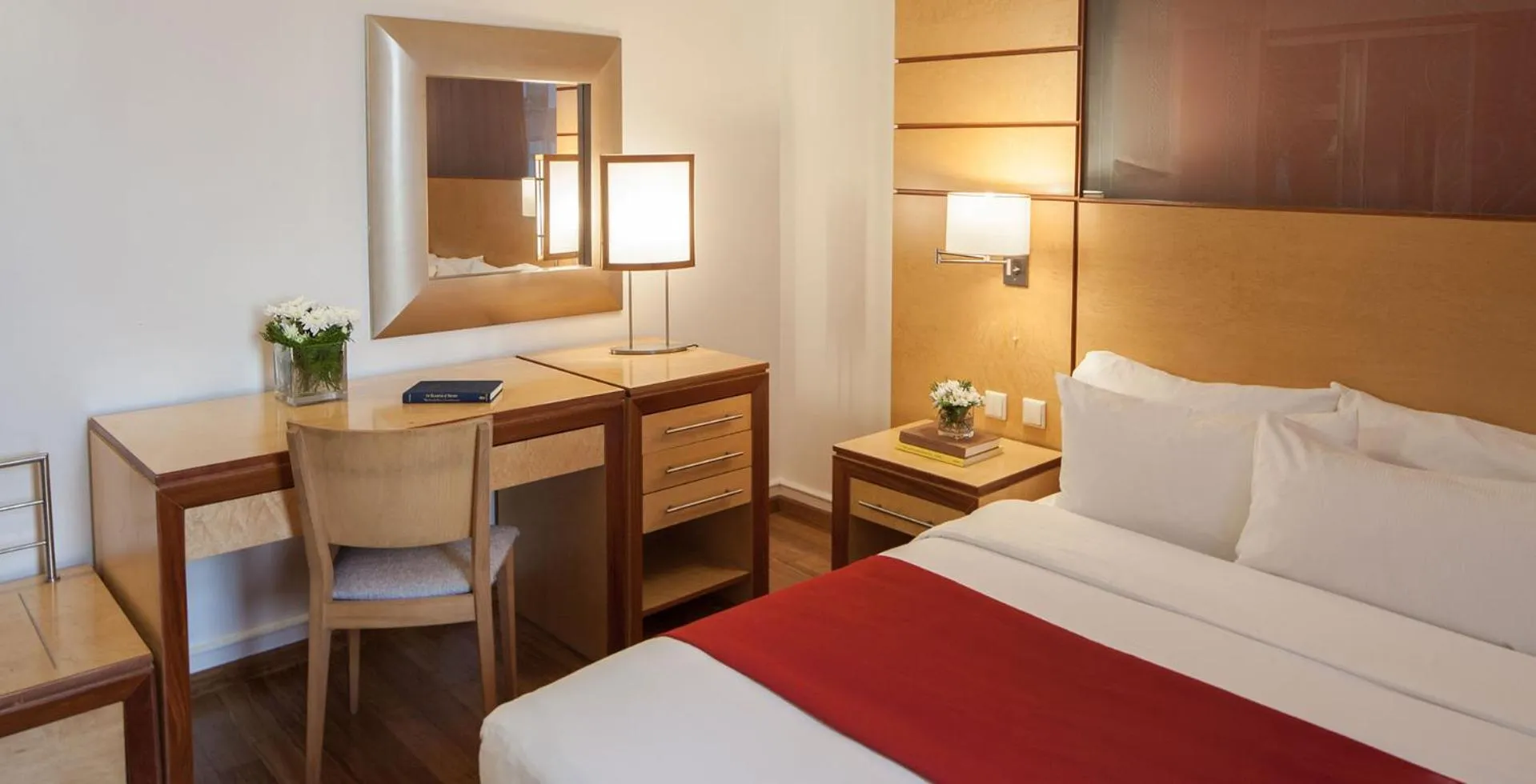 Bedroom, Bed in Eko Hotel Suites