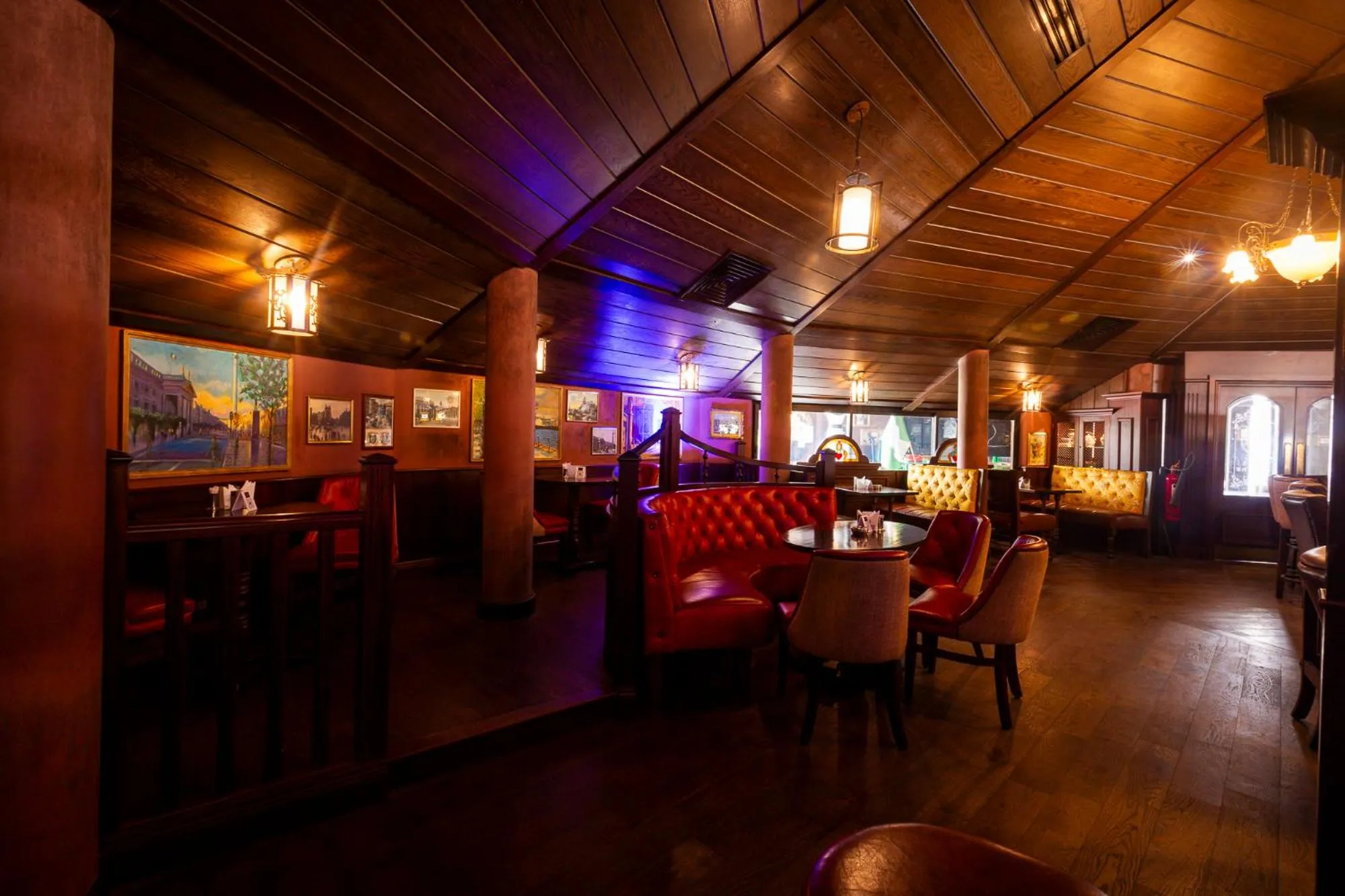 Nightclub / DJ in Eko Hotel Suites