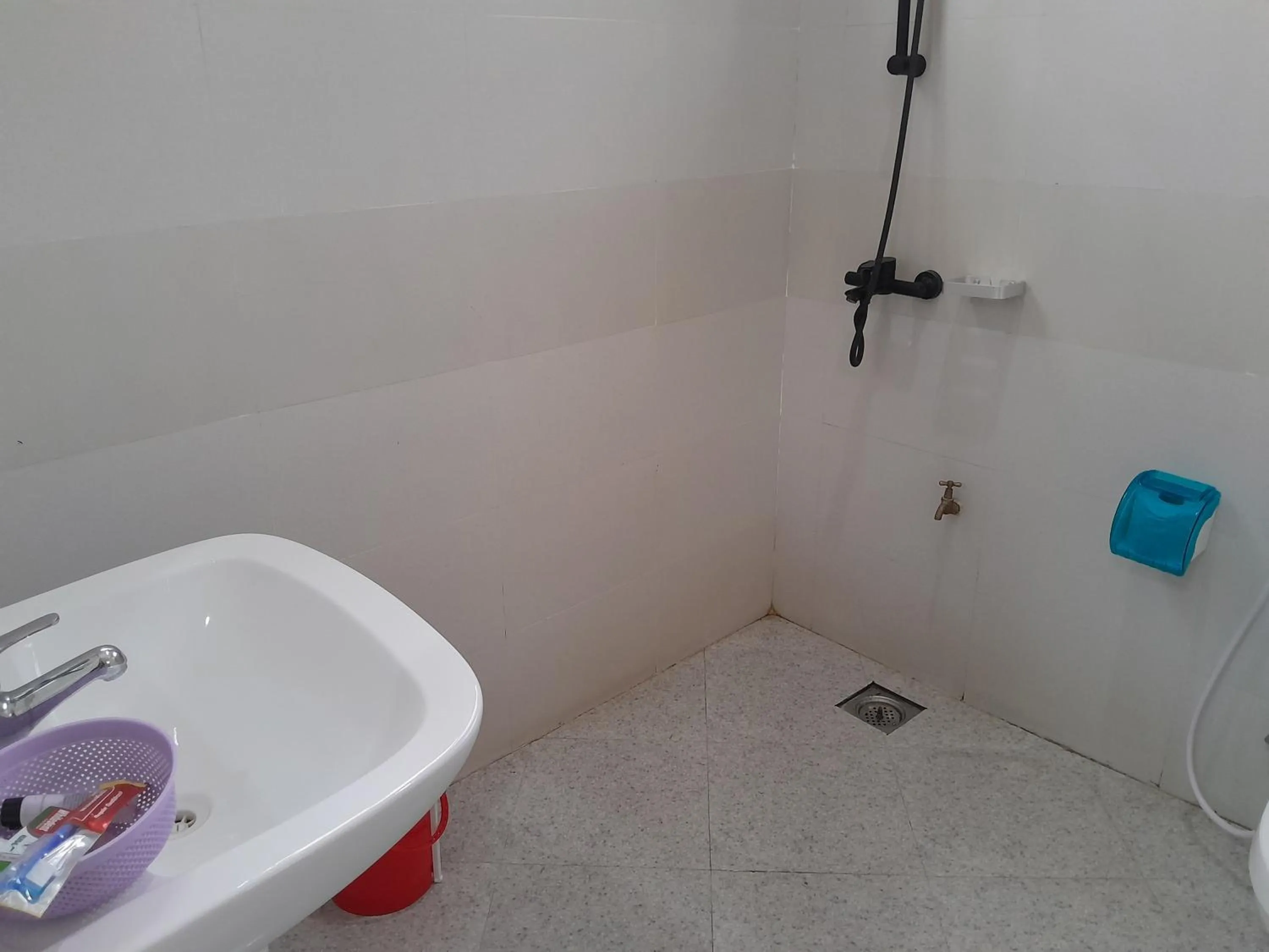 Shower in PALAZZO GARDEN RESORT MATEMA