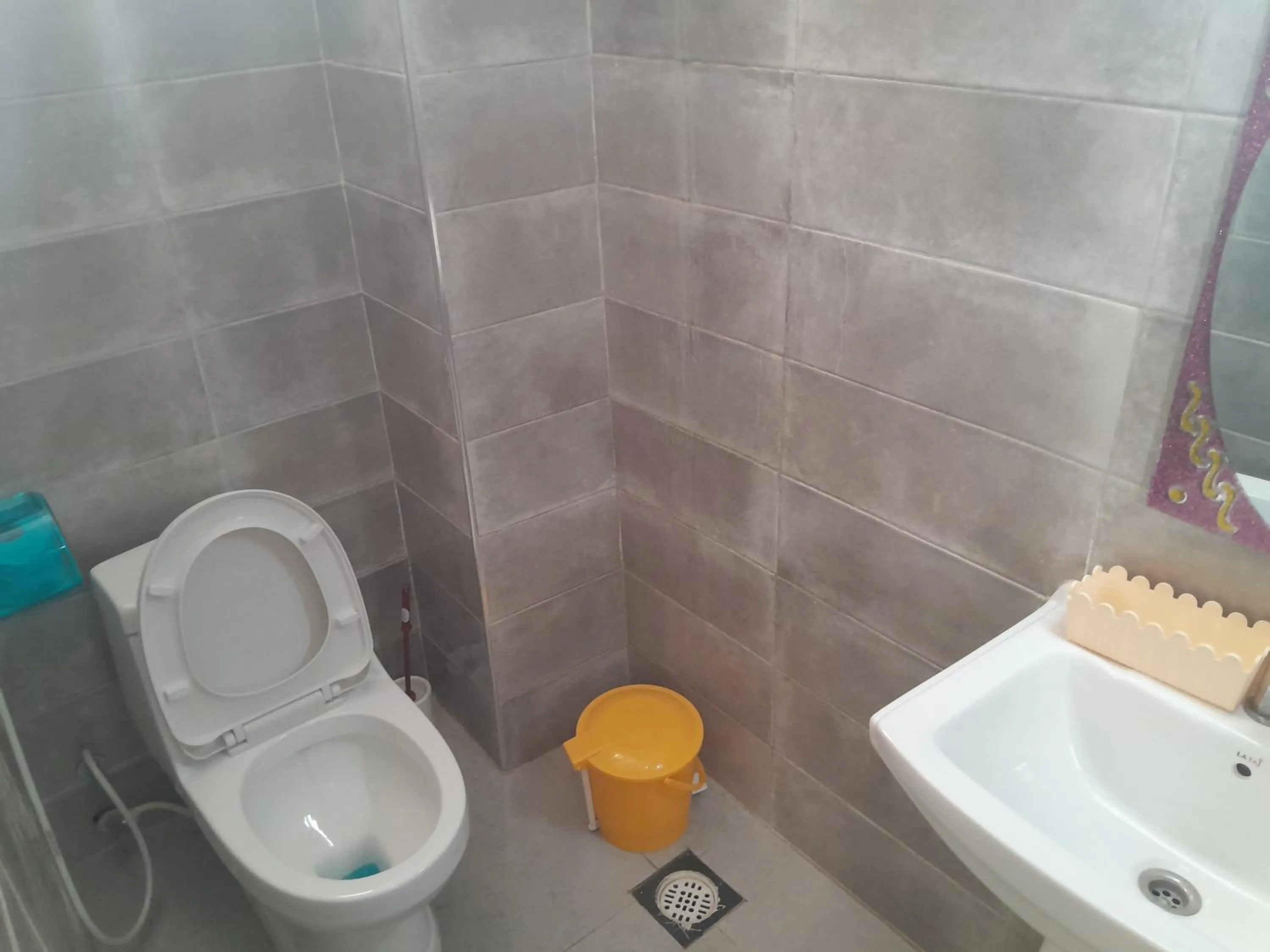 Shower in PALAZZO GARDEN RESORT MATEMA